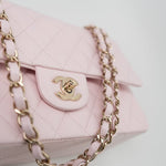 CHANEL Handbag 22P Light Pink Caviar Quilted Classic Flap Medium LGHW - Redeluxe