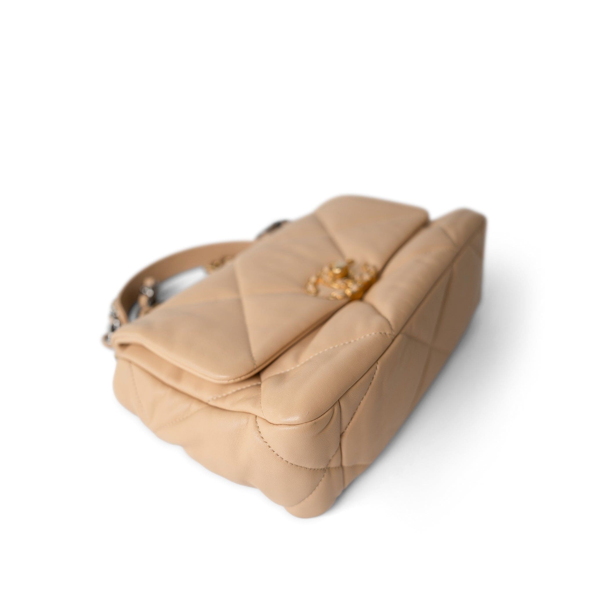 CHANEL Handbag Beige 22C Beige Clair Lambskin Quilted 19 Flap Small Mixed Hardware - Redeluxe