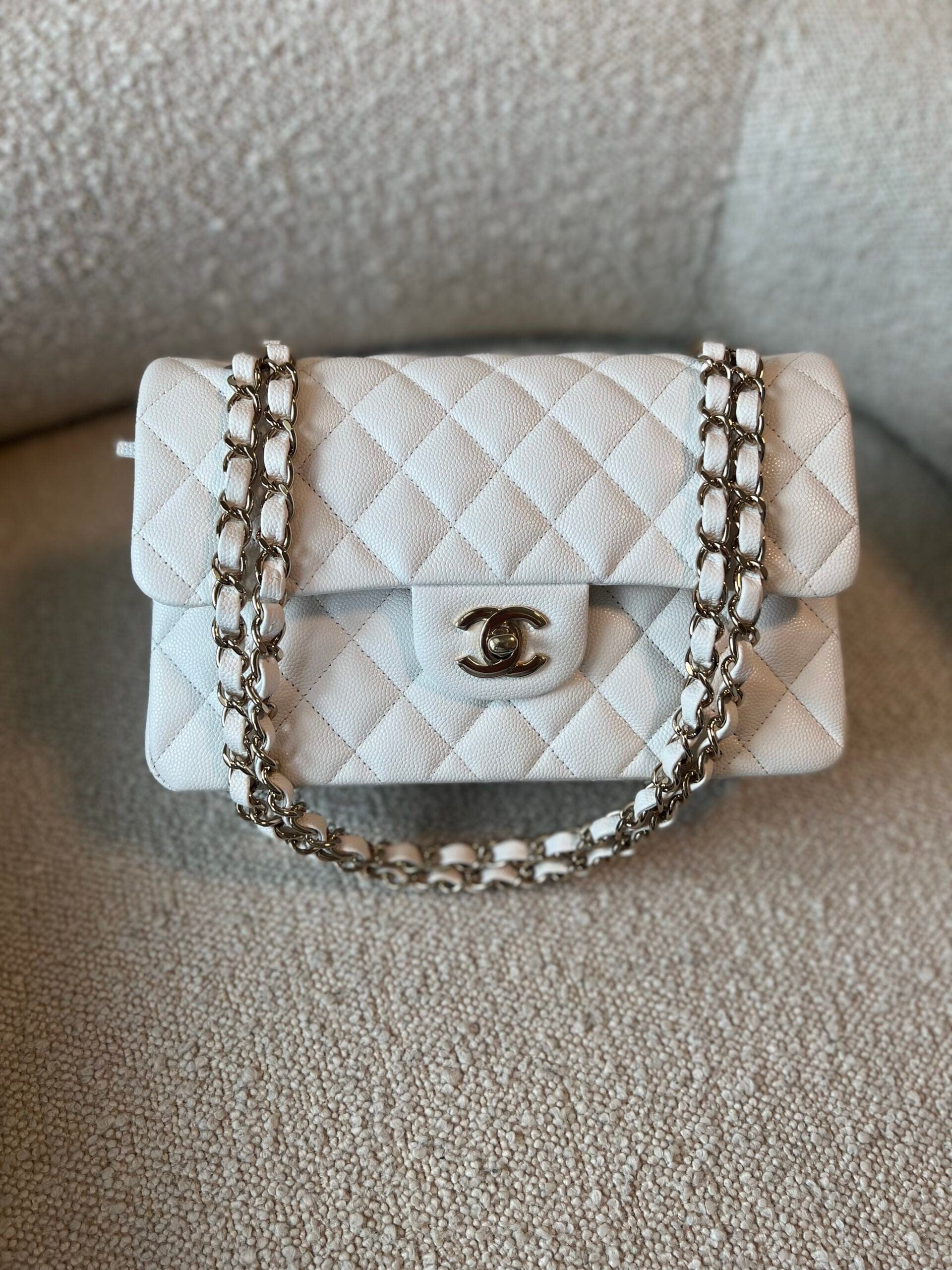 Caviar Chanel White Mini Bag Chanel 21A White Caviar Quilted