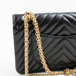 CHANEL Handbag Chanel 21K Reissue 2.55 Black Chevron Aged Calfskin Quilted 225 (Medium) AGHW - Redeluxe