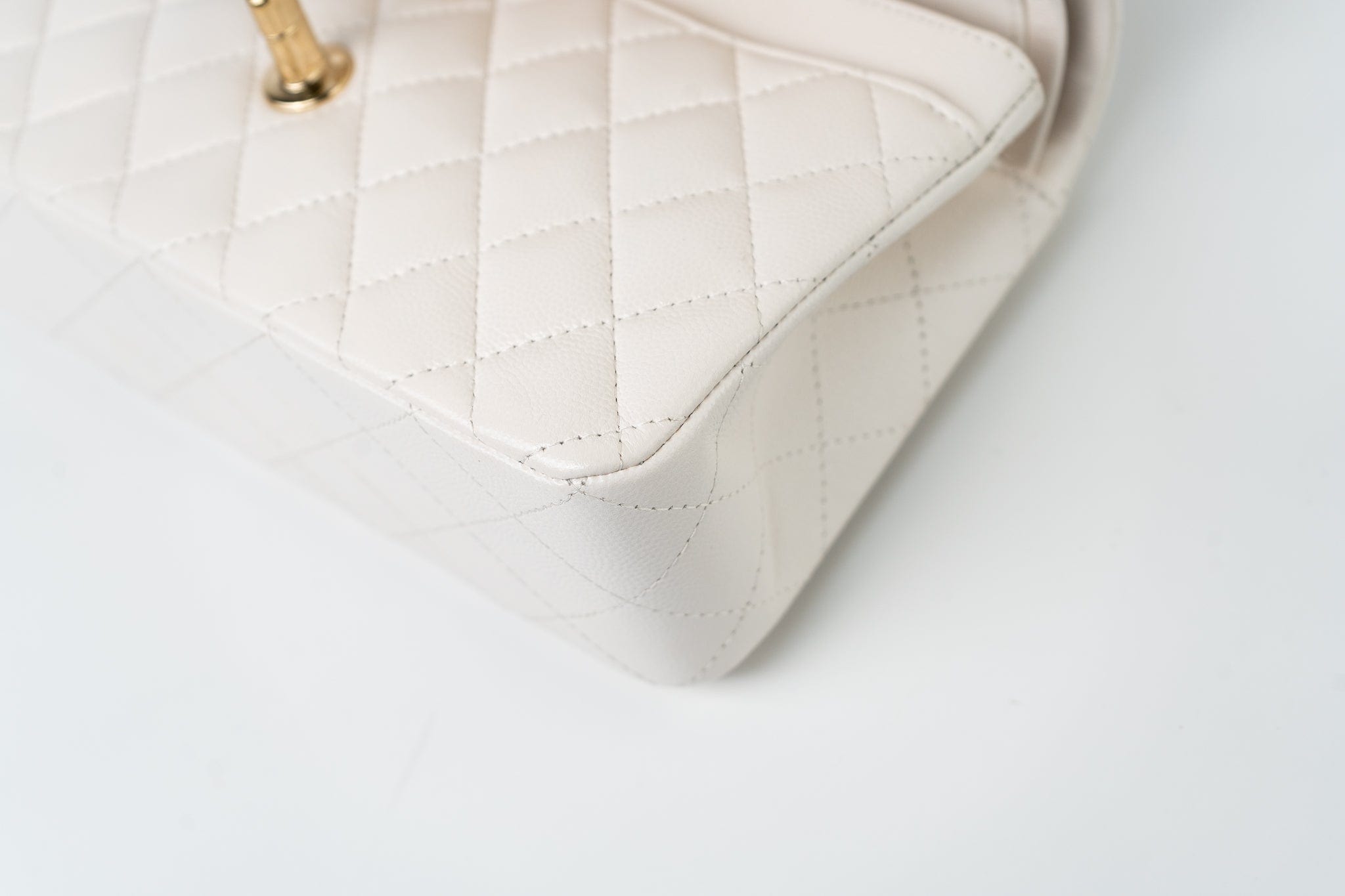 CHANEL Handbag Chanel 21S White Caviar Quilted Classic Flap Small LGHW - Redeluxe