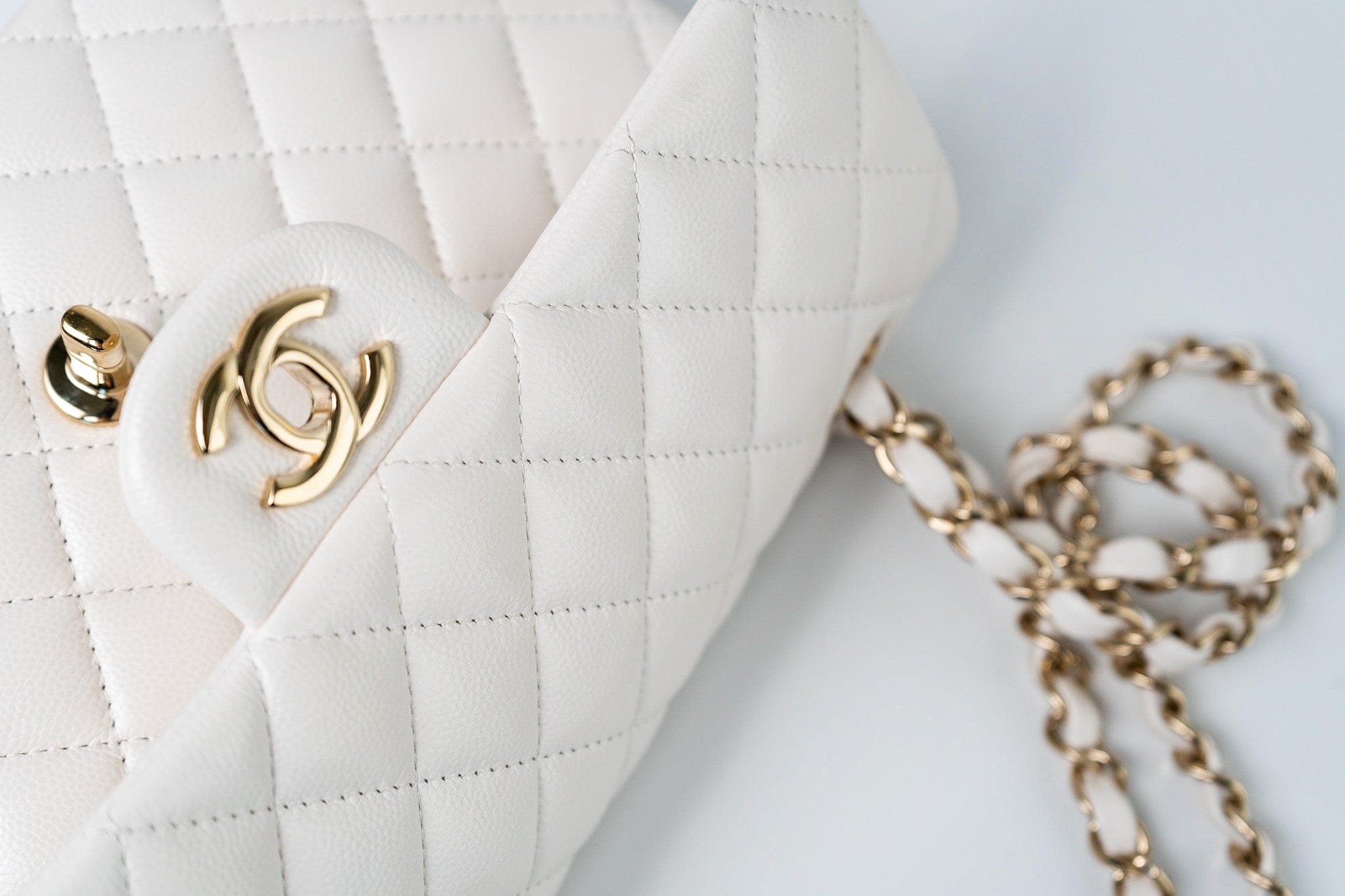 CHANEL Handbag Chanel 21S White Caviar Quilted Classic Flap Small LGHW - Redeluxe