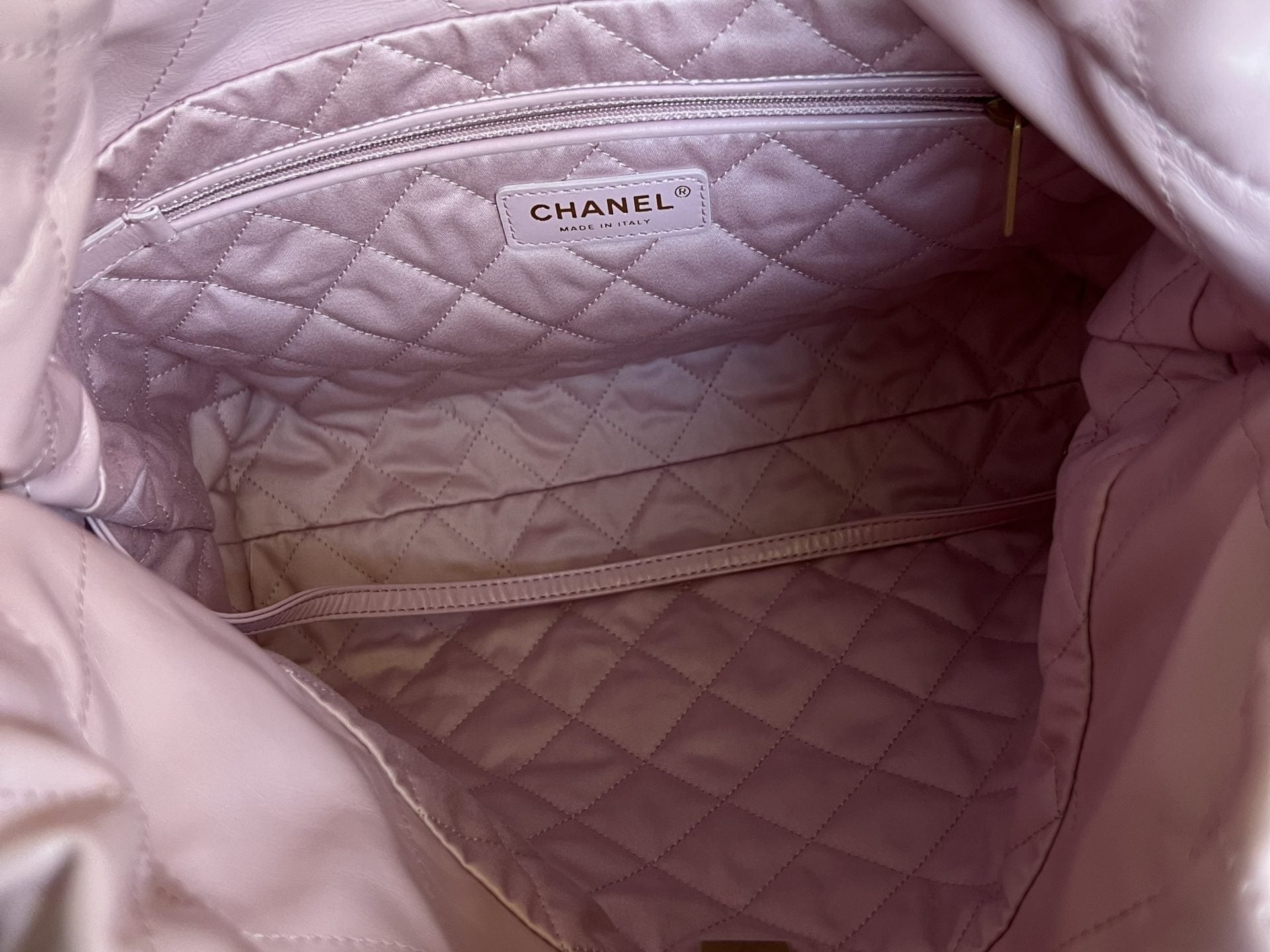 CHANEL Handbag Chanel 22 Pink Shiny Calfskin Quilted Drawstring Bag Small GHW - Redeluxe