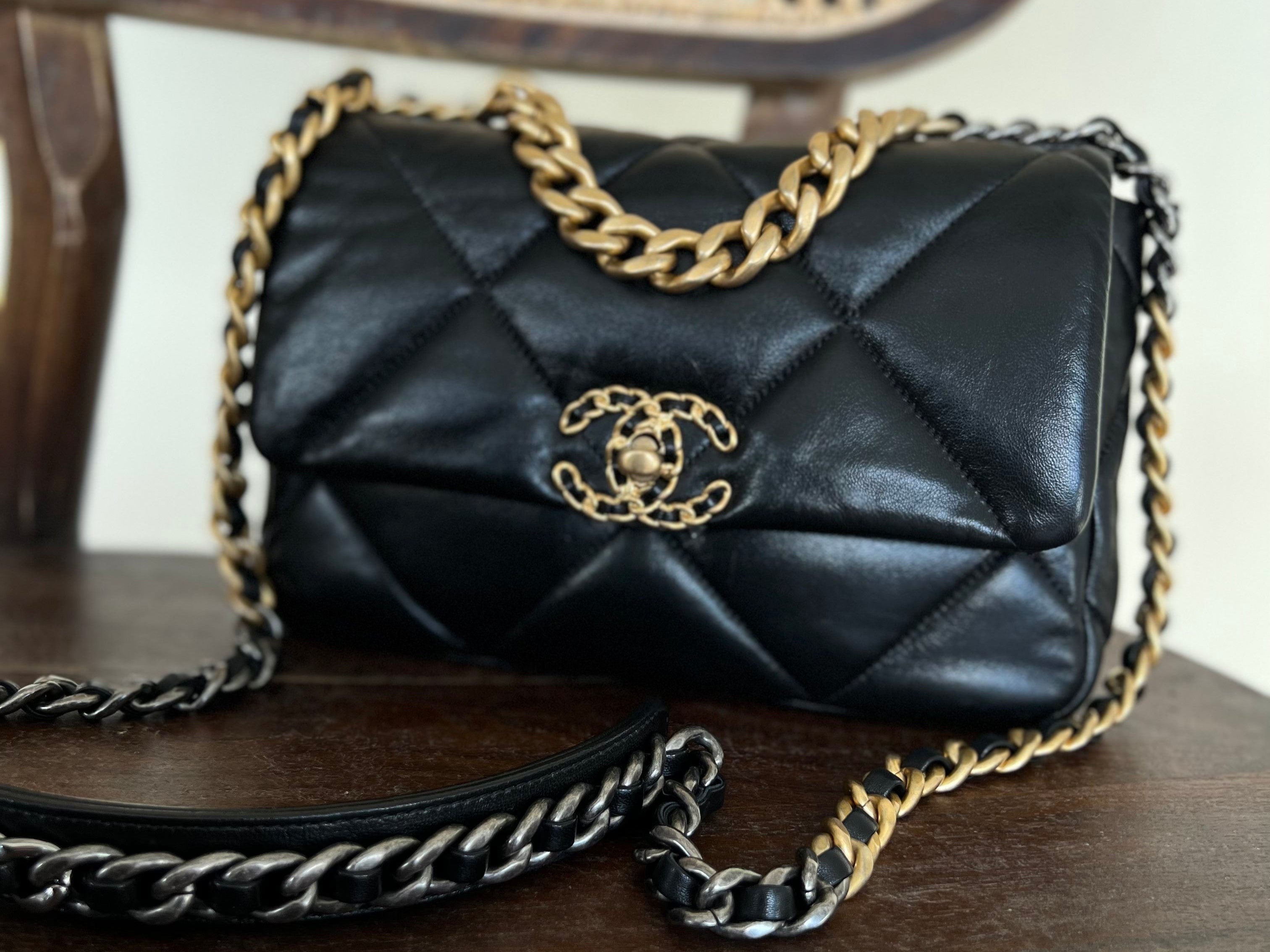 CHANEL Handbag Chanel Black Lambskin Quilted 19 Flap Small Mixed Hardware - Redeluxe