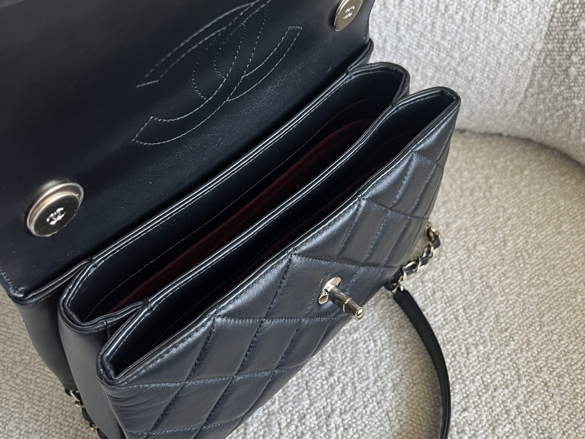 CHANEL Handbag Chanel Black Lambskin Quilted Trendy CC Small LGHW - Redeluxe