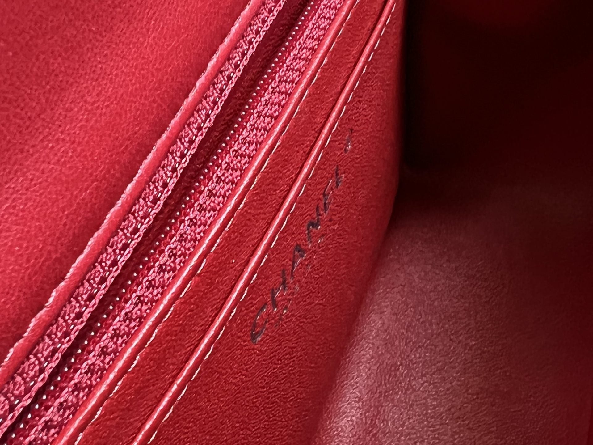 CHANEL Handbag Chanel Red Mini Square Lambskin Quilted Flap SHW - Redeluxe