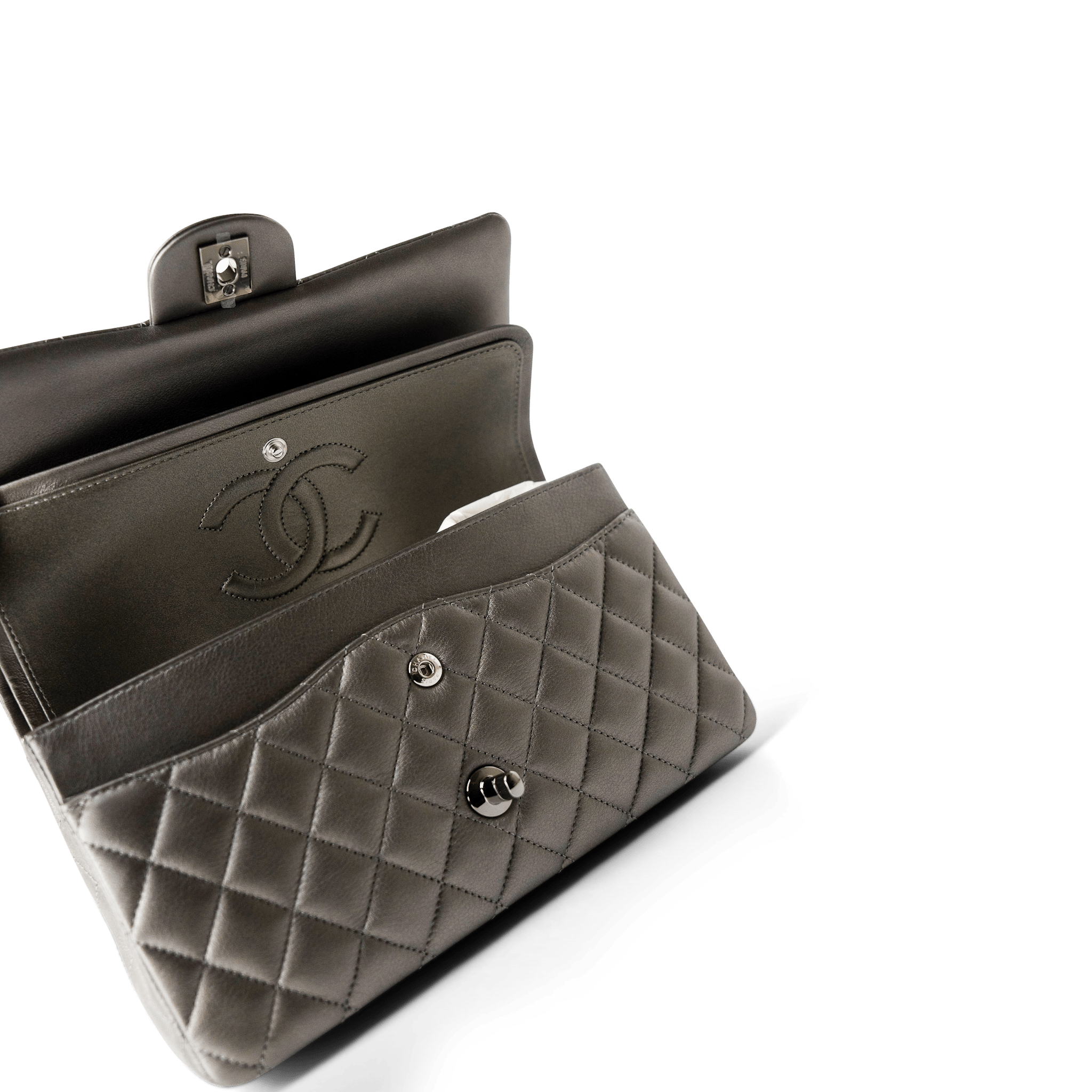 CHANEL Handbag Classic flap / Grey 21B Metallic Ruthenium Lambskin Quilted Classic Flap Medium Ruthenium Hardware - Redeluxe