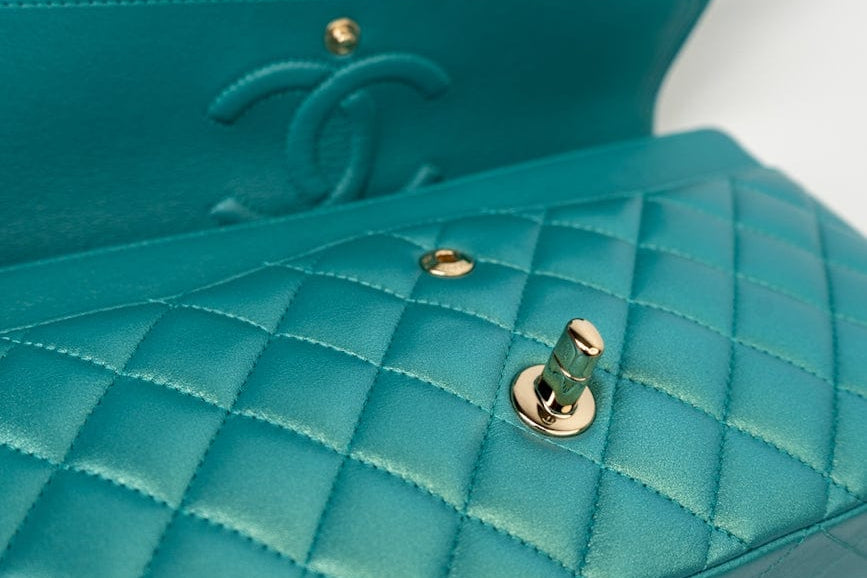 CHANEL Handbag Green 21S Iridescent Green Lambskin Quilted Classic Flap Medium LGHW - Redeluxe