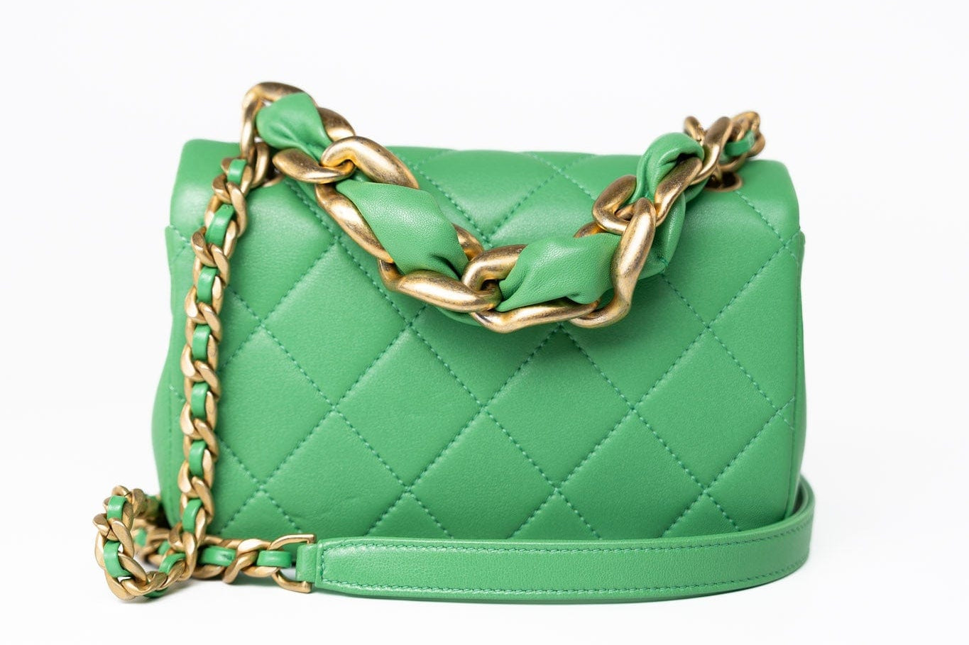 CHANEL Handbag Green Mini Green Lambskin Quilted Entwined Single Flap Antique Gold Hardware - Redeluxe