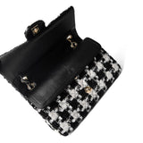 CHANEL Handbag Multicolor 20s Black White Houndstooth Tweed Quilted Classic Flap Medium Light Gold Hardware - Redeluxe