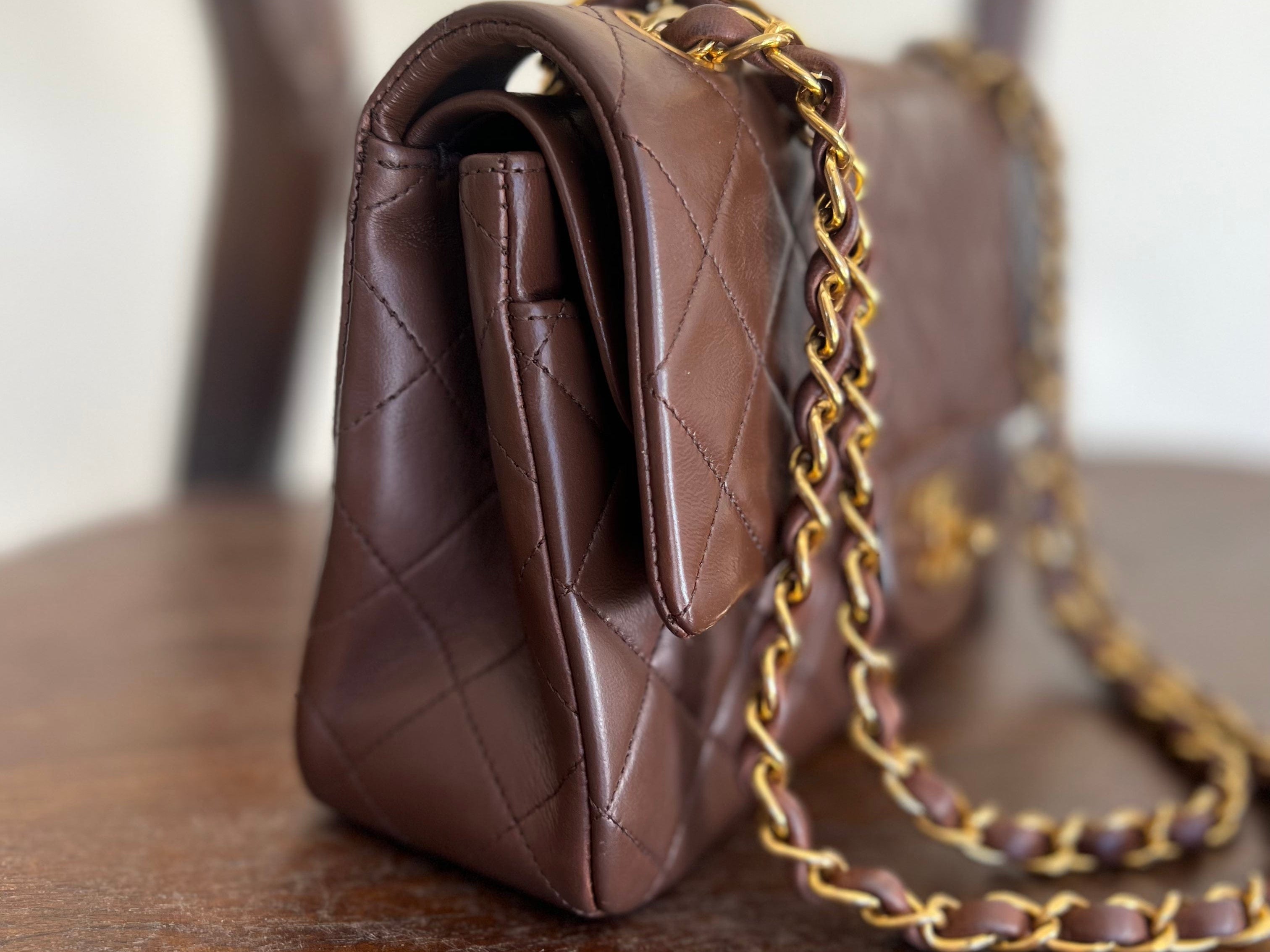 CHANEL Handbag Vintage Brown Lambskin Quilted Classic Flap Small Gold Hardware - Redeluxe
