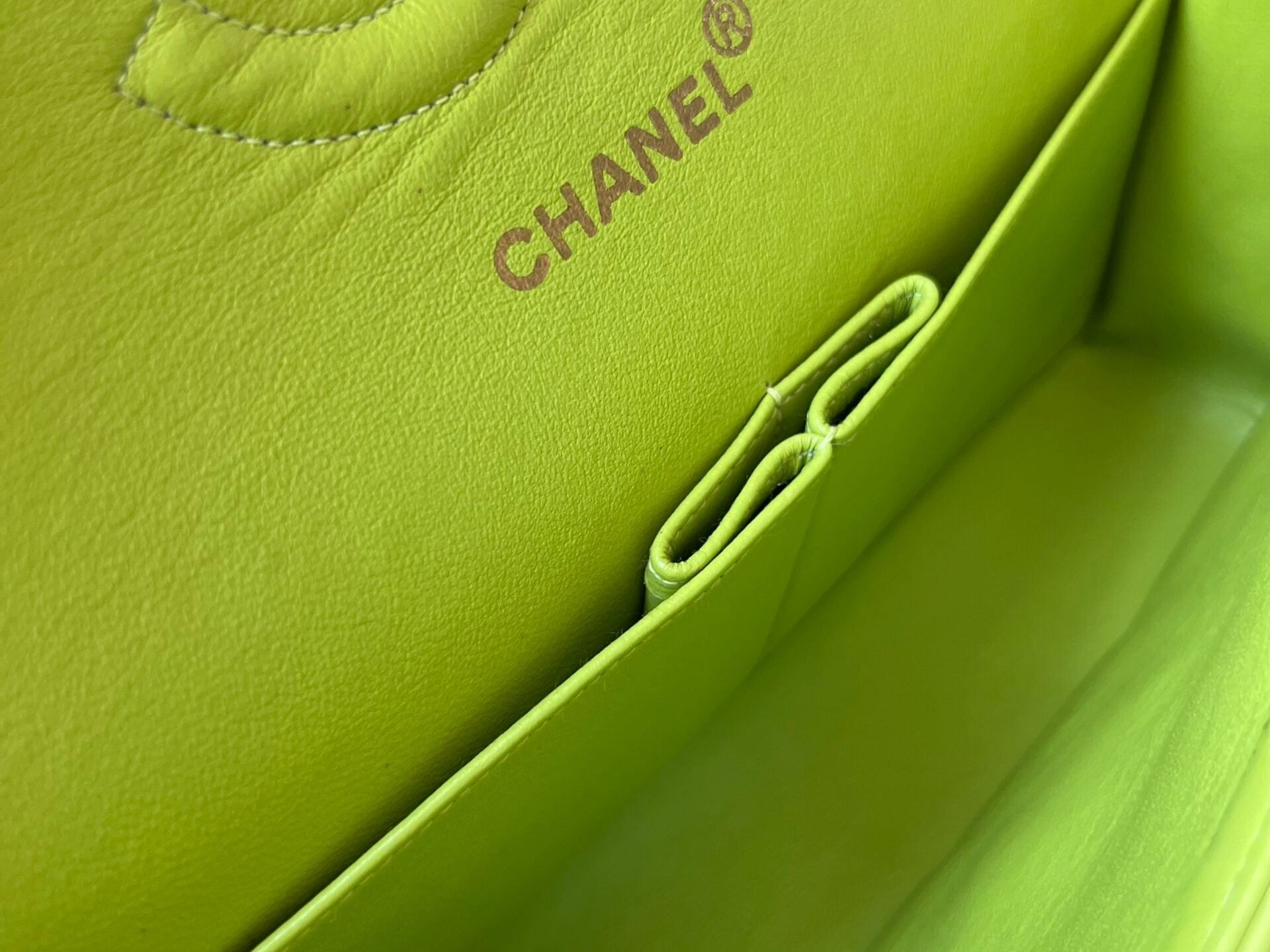 CHANEL Handbag Vintage Neon Green Lambskin Quilted Classic Double Flap Medium Gold Hardware - Redeluxe