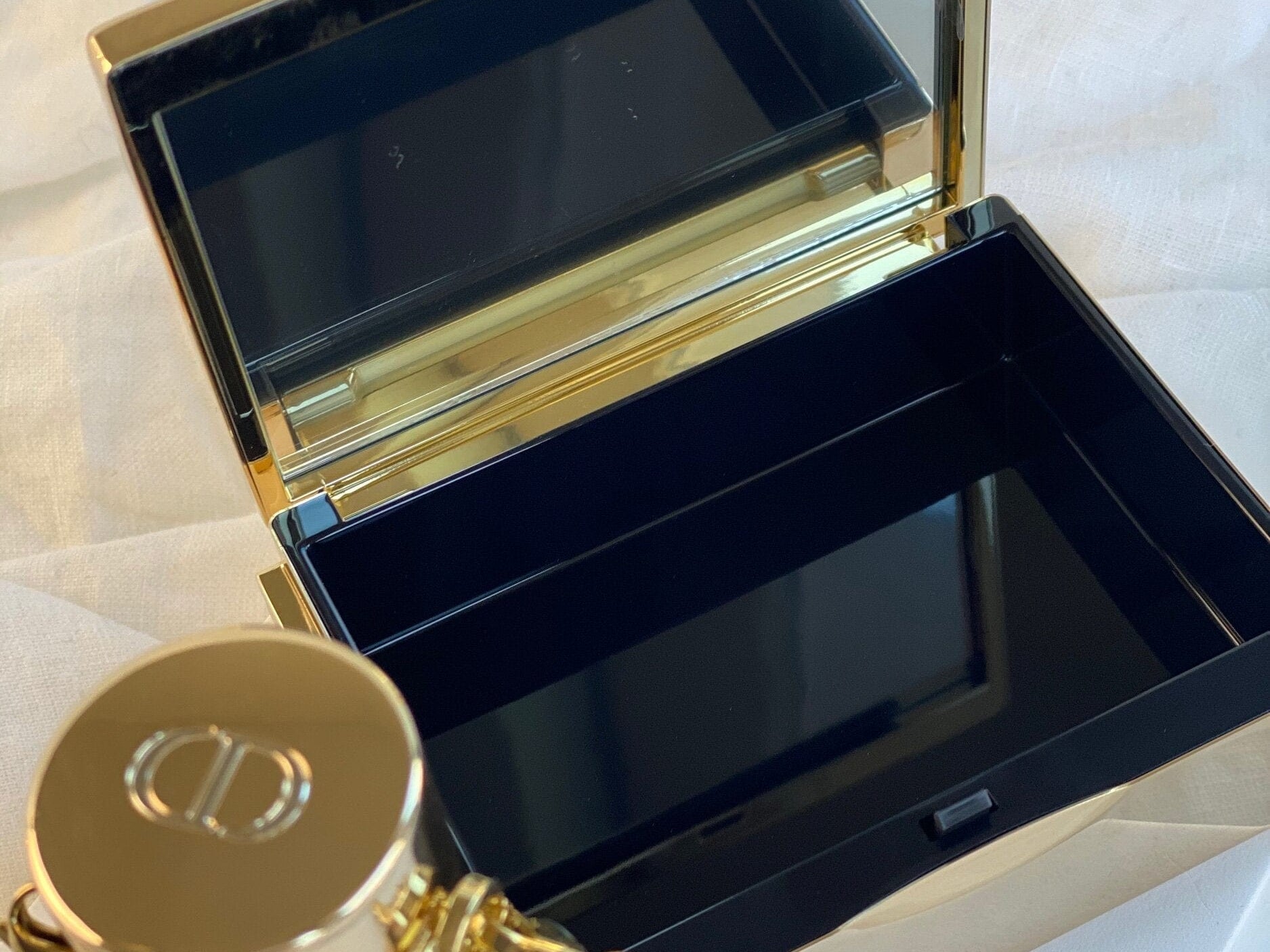 CHANEL Lipstick DIOR Rouge Dior Minaudiere  - The Atelier of Dreams Limited Edition - Redeluxe