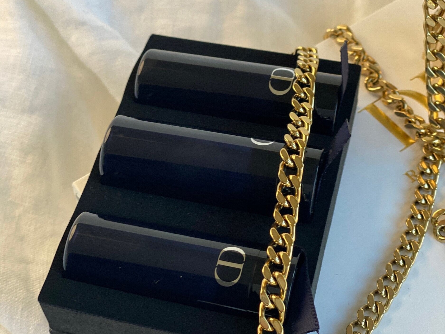 CHANEL Lipstick DIOR Rouge Dior Minaudiere  - The Atelier of Dreams Limited Edition - Redeluxe