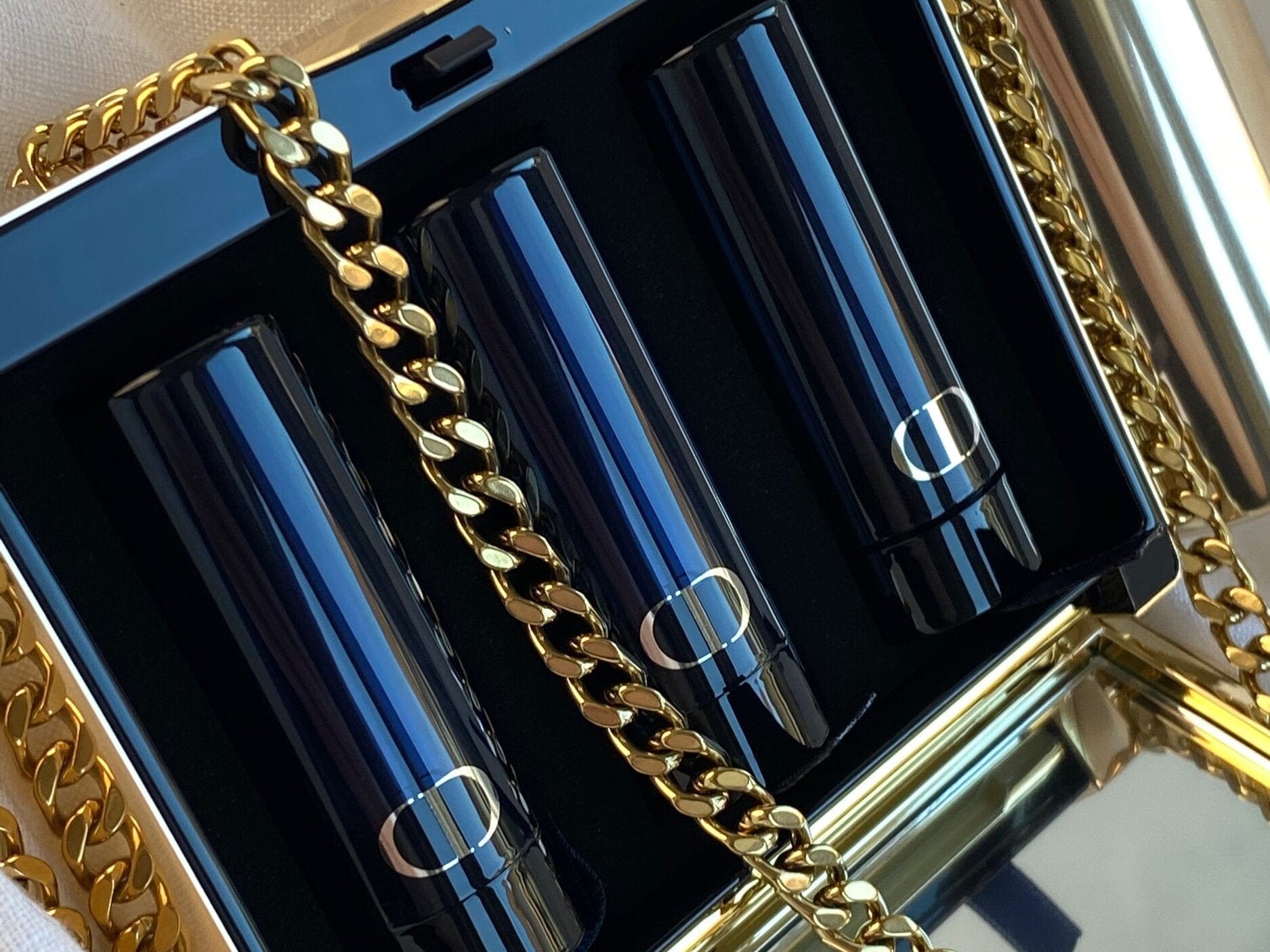 CHANEL Lipstick DIOR Rouge Dior Minaudiere  - The Atelier of Dreams Limited Edition - Redeluxe