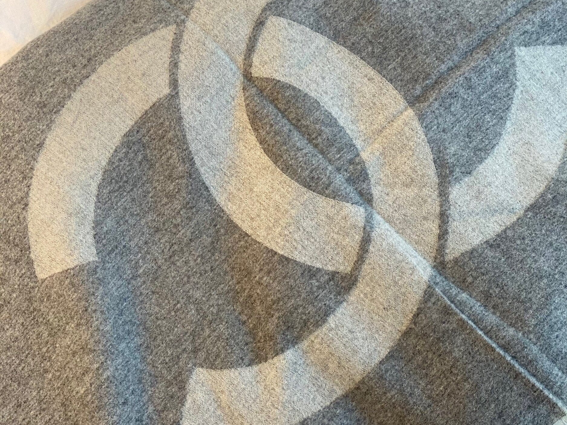 CHANEL Scarf Grey Chanel Cashmere Scarf - Grey - Redeluxe