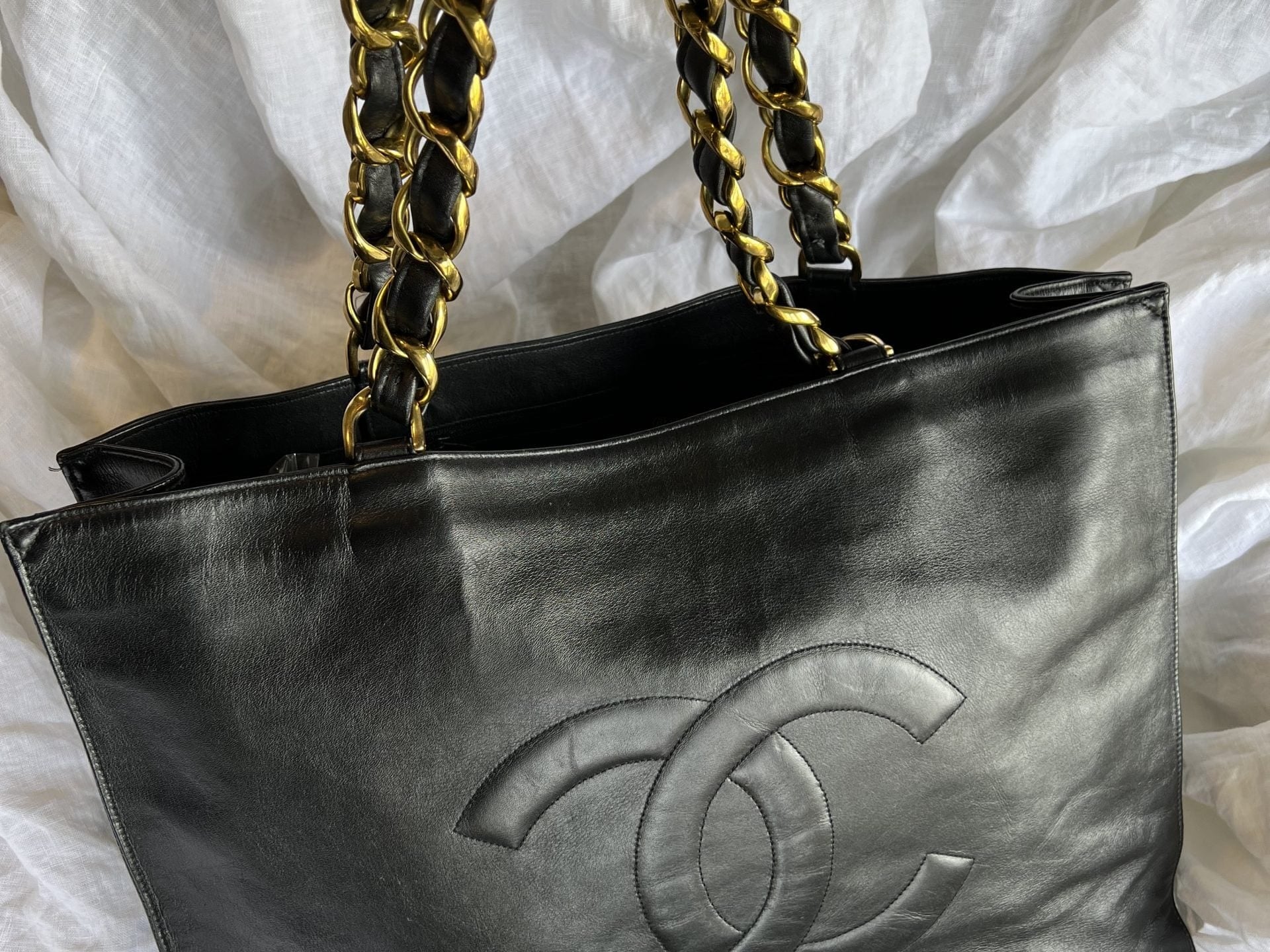CHANEL Tote Chanel Black Vintage Lambskin Shopping Bag Tote 24K GHW - Redeluxe