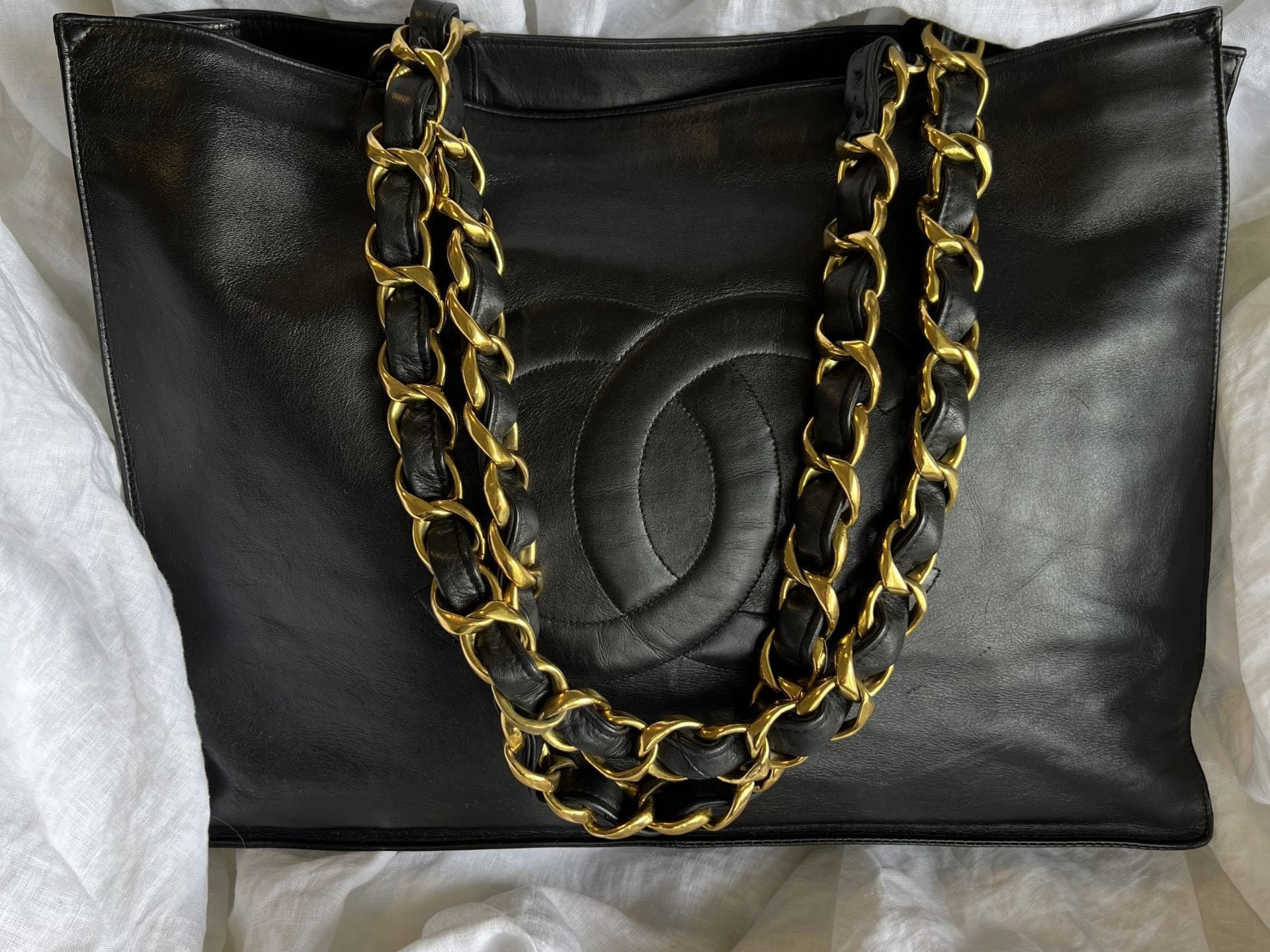 CHANEL Tote Chanel Black Vintage Lambskin Shopping Bag Tote 24K GHW - Redeluxe
