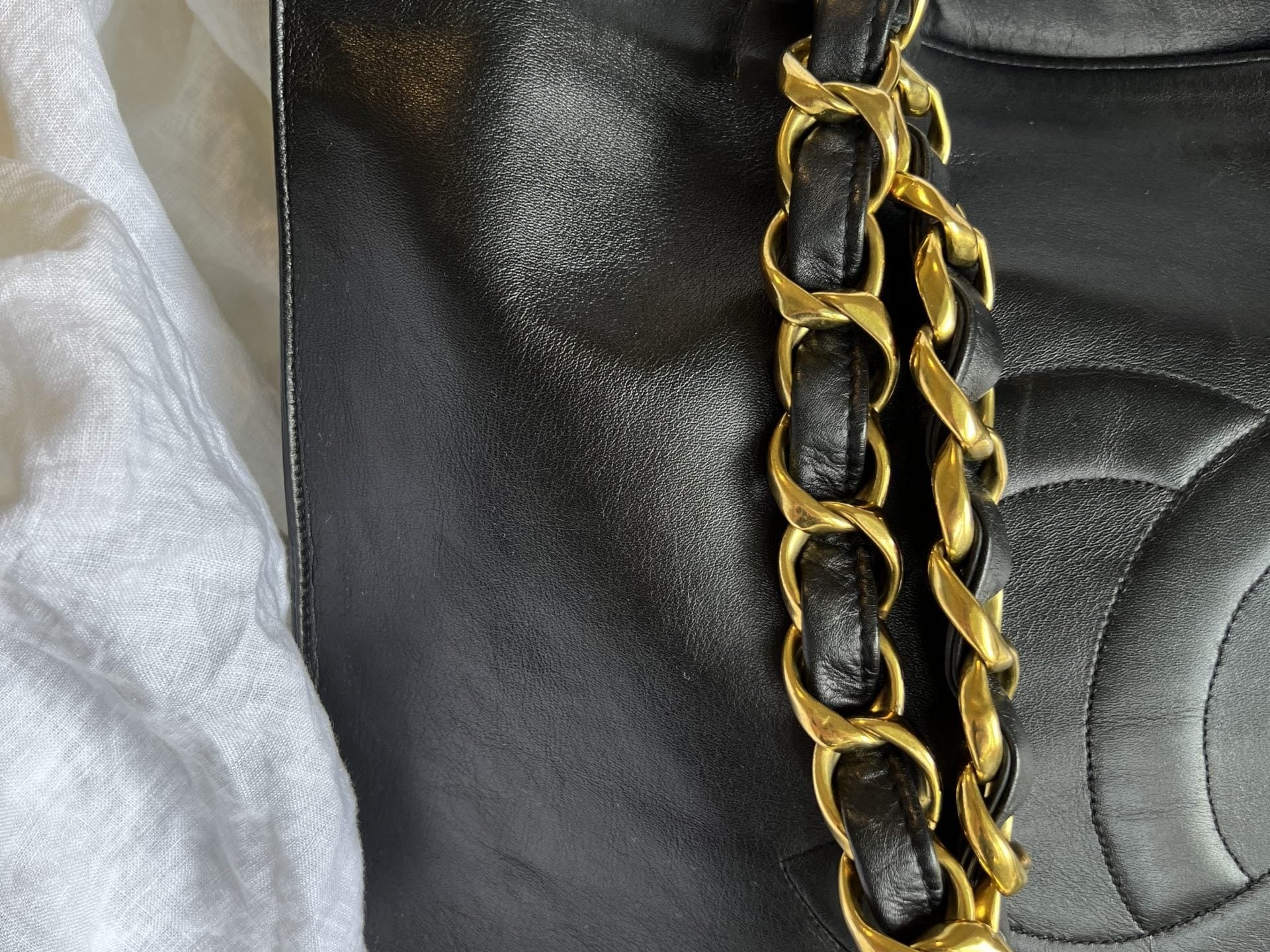 CHANEL Tote Chanel Black Vintage Lambskin Shopping Bag Tote 24K GHW - Redeluxe