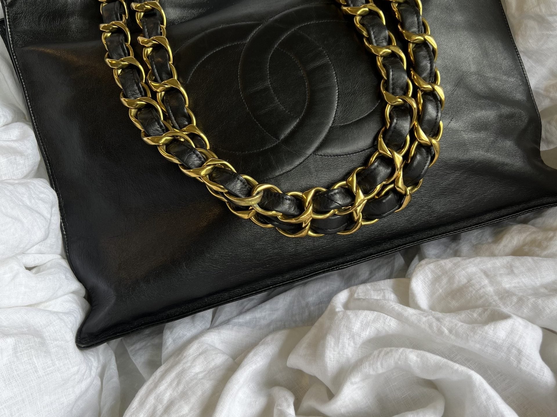 CHANEL Tote Chanel Black Vintage Lambskin Shopping Bag Tote 24K GHW - Redeluxe