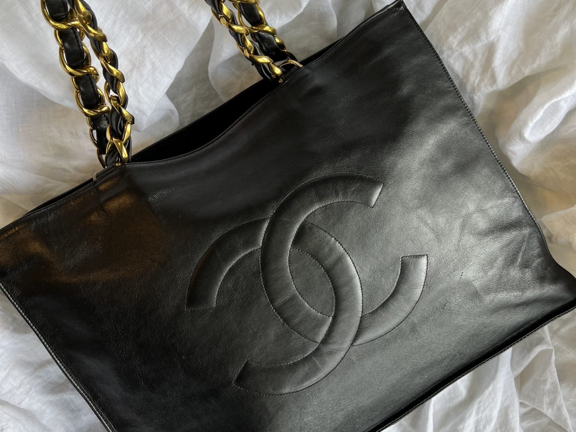 CHANEL Tote Chanel Black Vintage Lambskin Shopping Bag Tote 24K GHW - Redeluxe