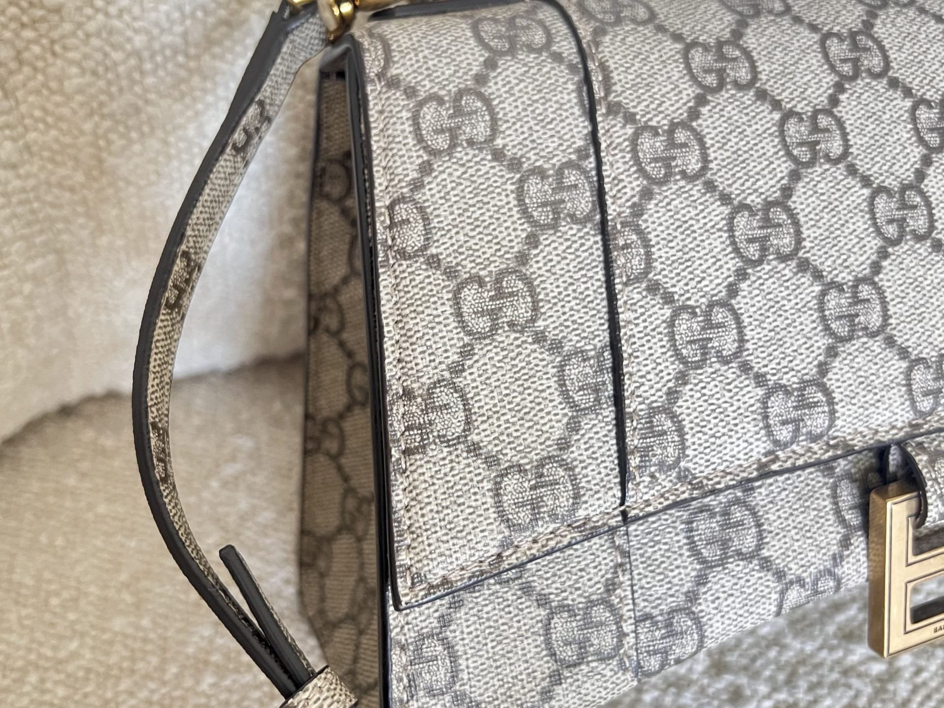 Gucci Handbag Gucci x Balenciaga The Hacker Project Small Hourglass Top Handle Bag Beige /Ebony - Redeluxe