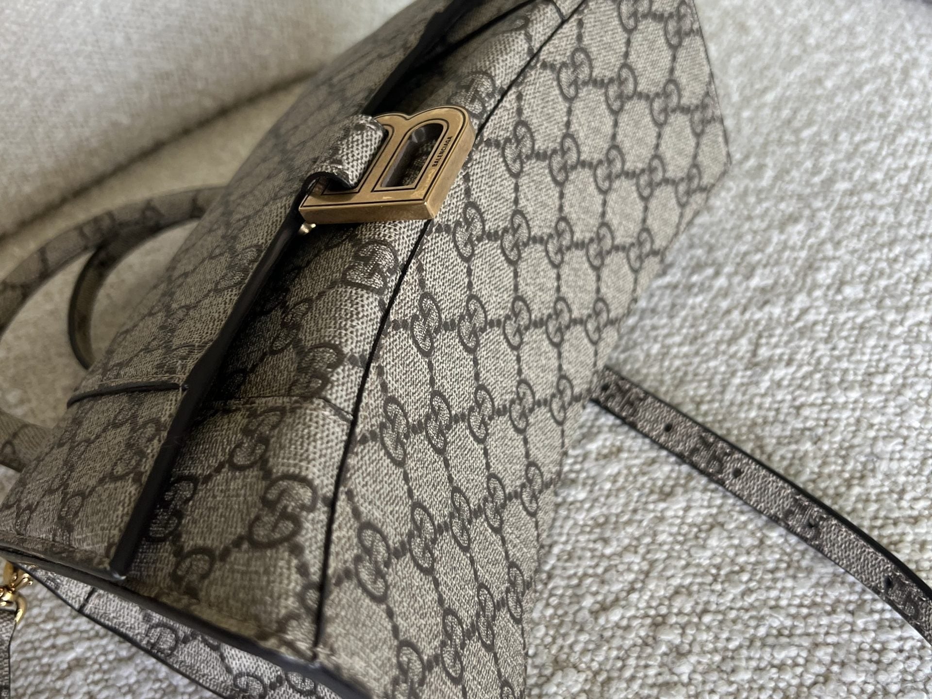 Gucci Handbag Gucci x Balenciaga The Hacker Project Small Hourglass Top Handle Bag Beige /Ebony - Redeluxe