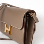 Hermes Clutch Hermès Etoupe Epsom Constance To Go Wallet 18cm Gold Hardware - Redeluxe