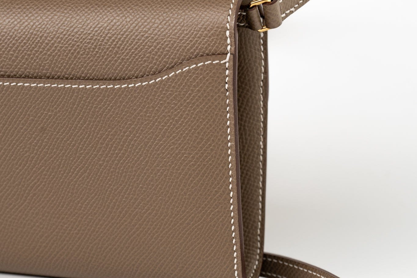 Hermes Clutch Hermès Etoupe Epsom Constance To Go Wallet 18cm Gold Hardware - Redeluxe