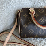 Louis Vuitton Handbag LOUIS VUITTON Monogram Nano Speedy - Redeluxe