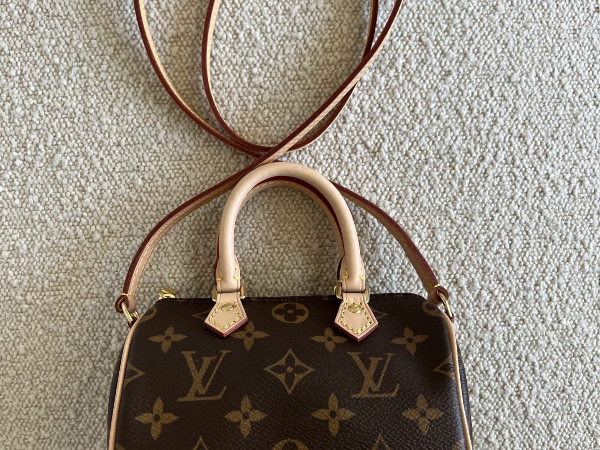 Louis Vuitton Handbag LOUIS VUITTON Monogram Nano Speedy - Redeluxe