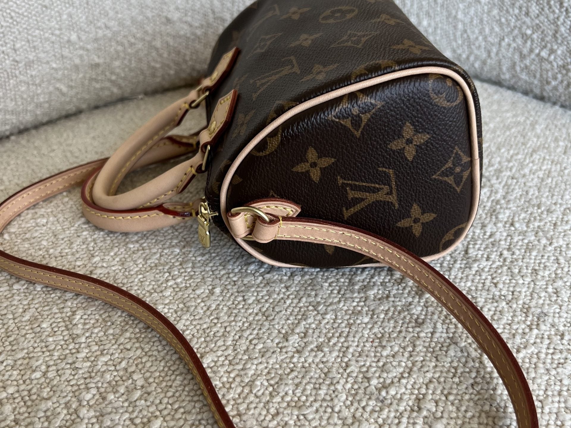 Louis Vuitton Handbag LOUIS VUITTON Monogram Nano Speedy - Redeluxe