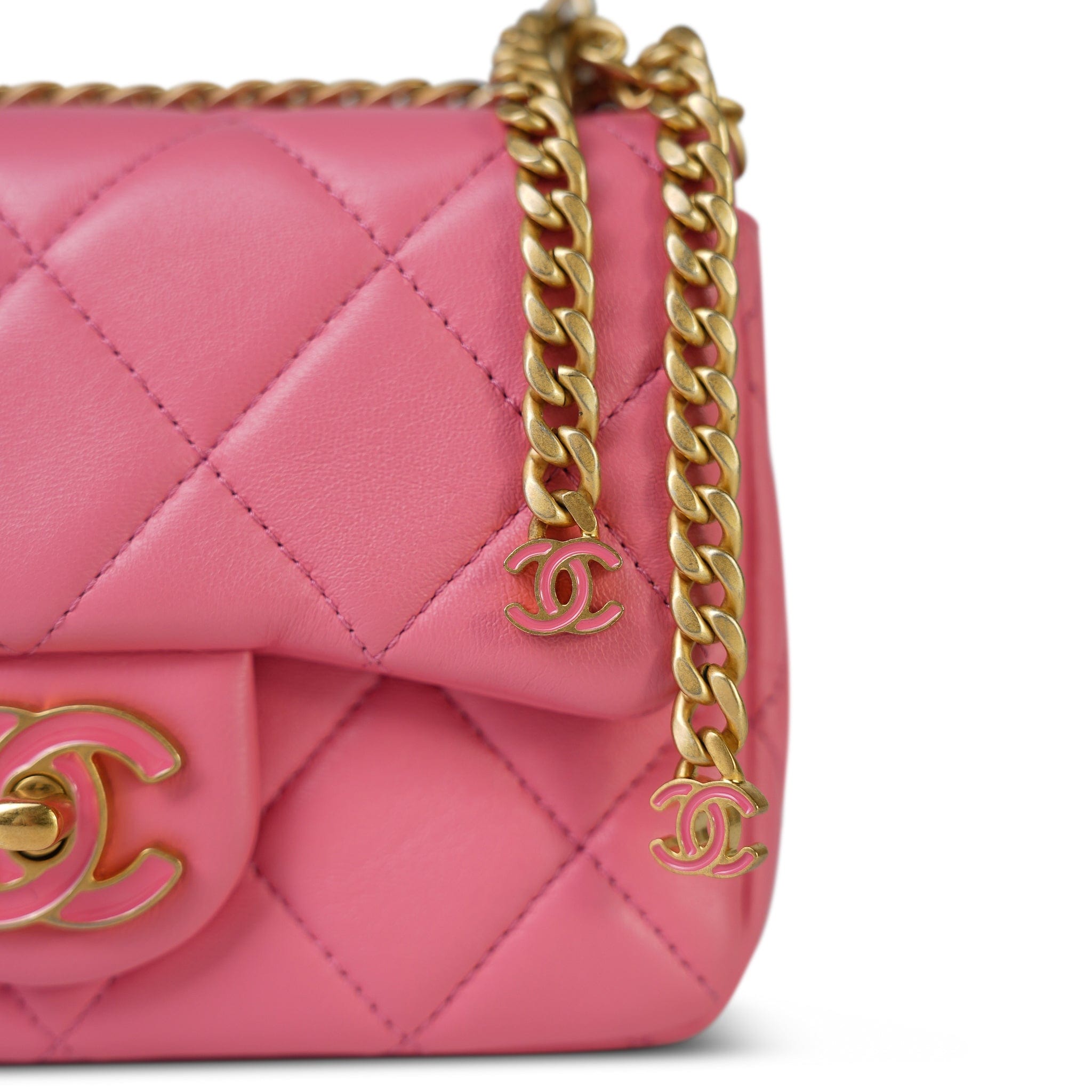 22P Pink Enamel Lambskin Quilted Pending CC Small Square