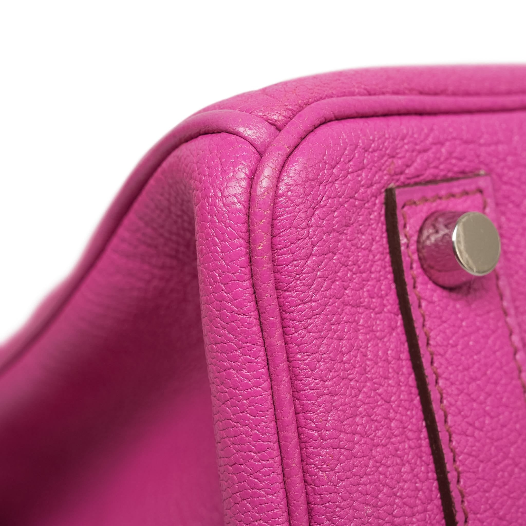 Product image 21 of 27: HAC 32 Fuchsia Chèvre de Coromandel Palladium Plated J Square Stamp