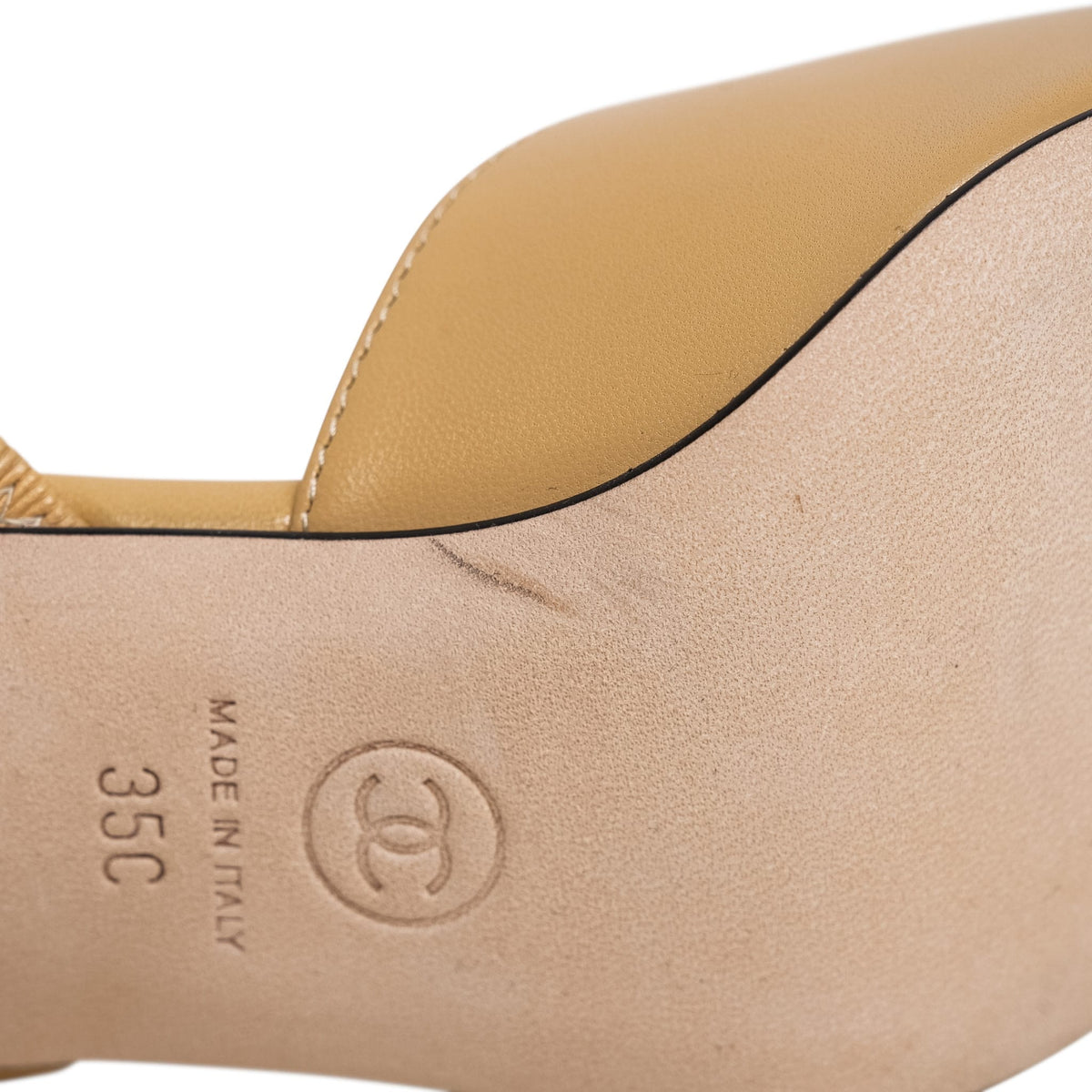 Chanel Beige Black Goatskin Grosgrain Cap Toe CC Slingback Pumps Size 35
