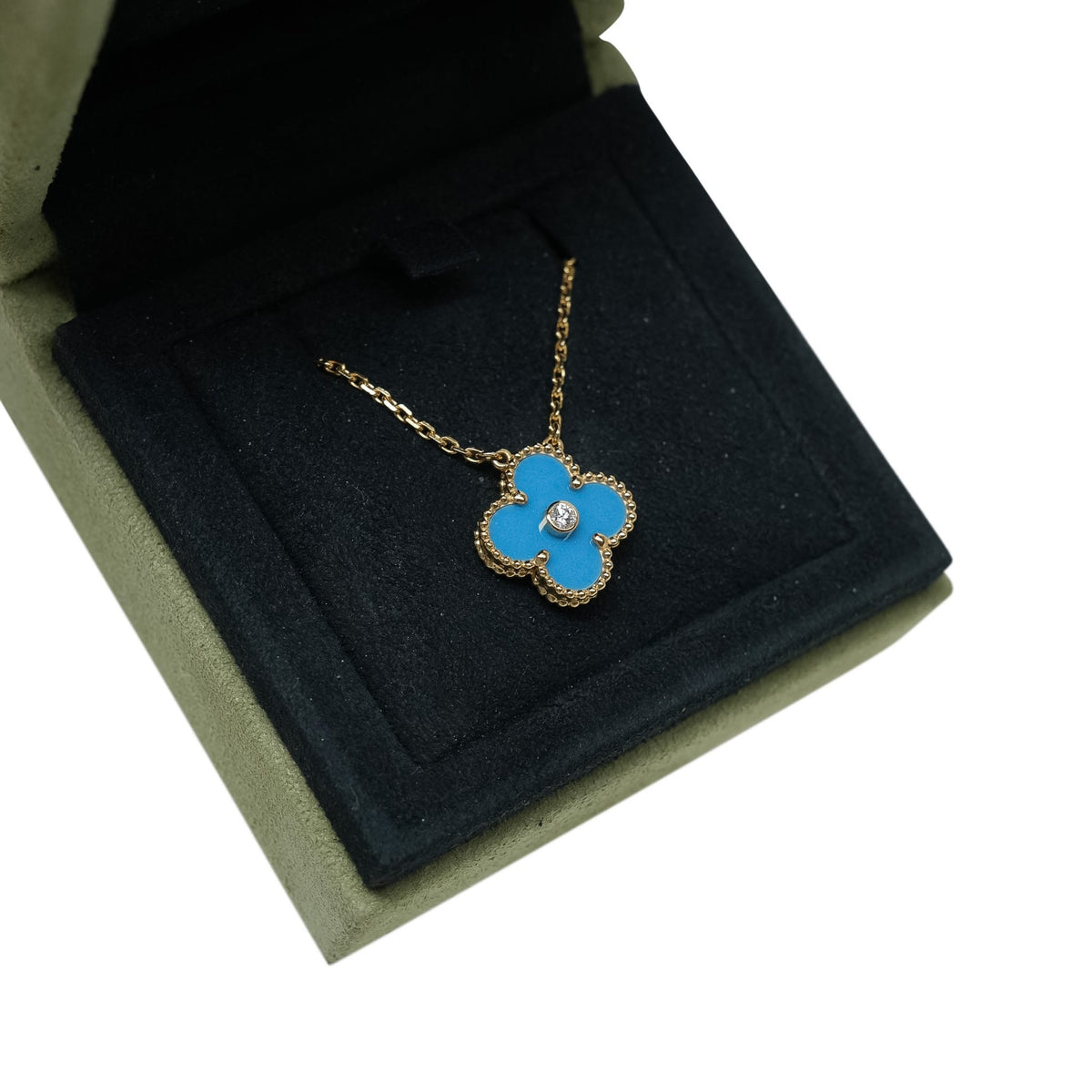 Van Cleef & Arpels 2019 Alhambra Holiday Pendant Blue Sèvres/Diamond 18K Yellow Gold