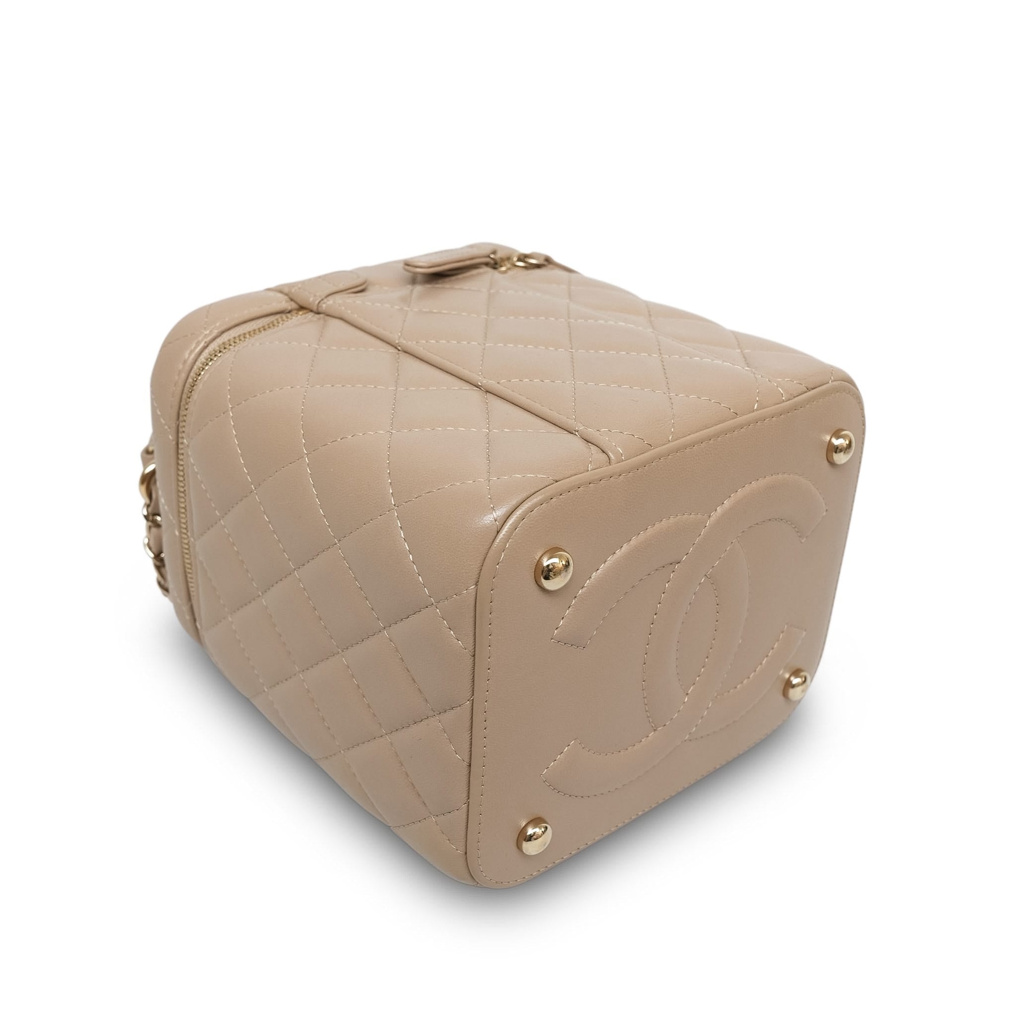 Product image 12 of 28: Beige Lambskin Quilted Top Handle Vanity Case LGHW