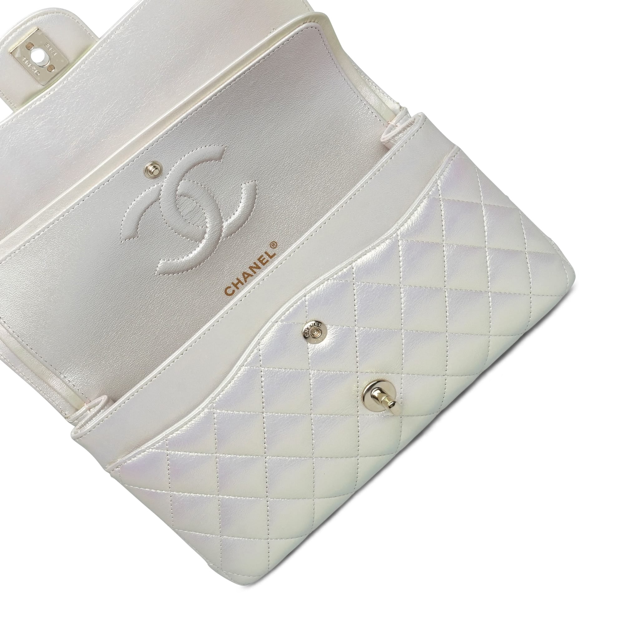 Product image 16 of 16: 20B White Iridescent Calfskin Quilted Classic Flap Medium Light Gold Hardware