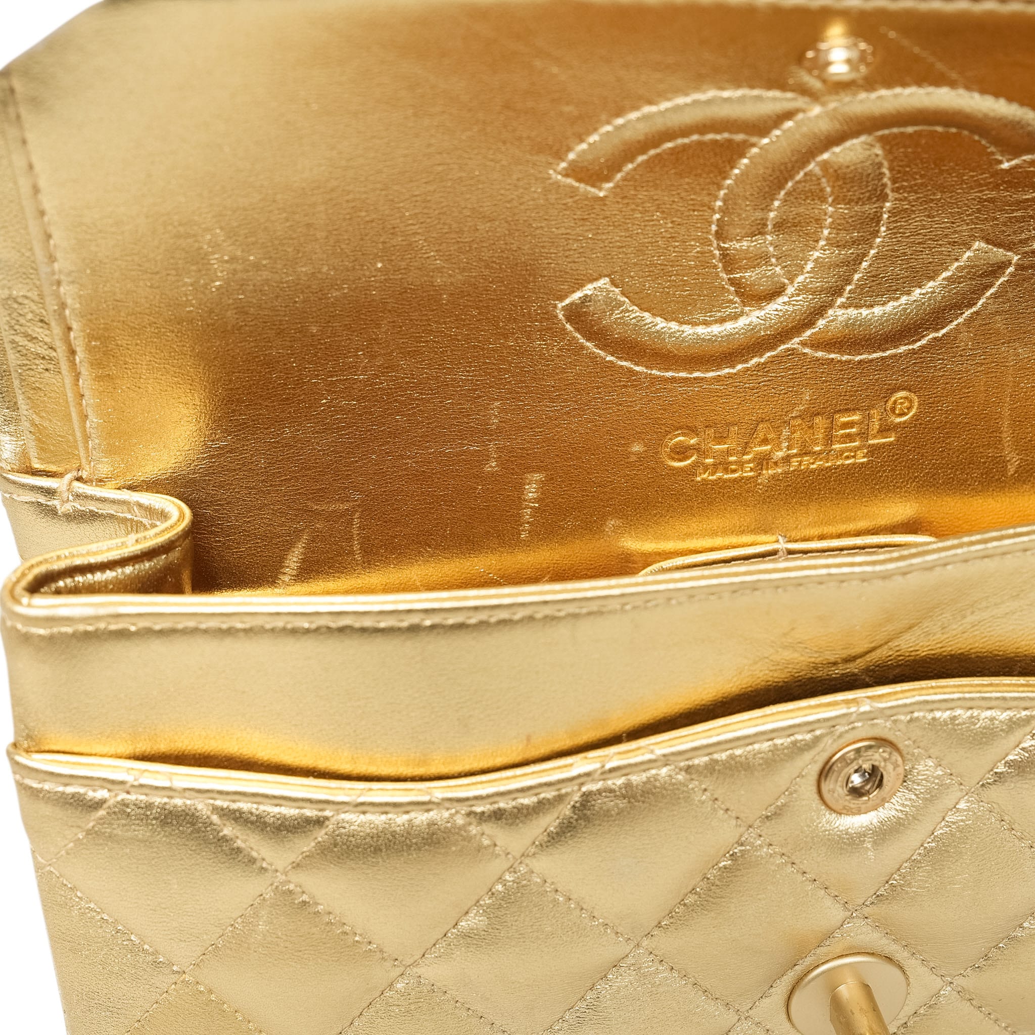 Product image 23 of 32: Gold Metallic Lambskin Quilted Classic Flap Small Aged Gold Hardware