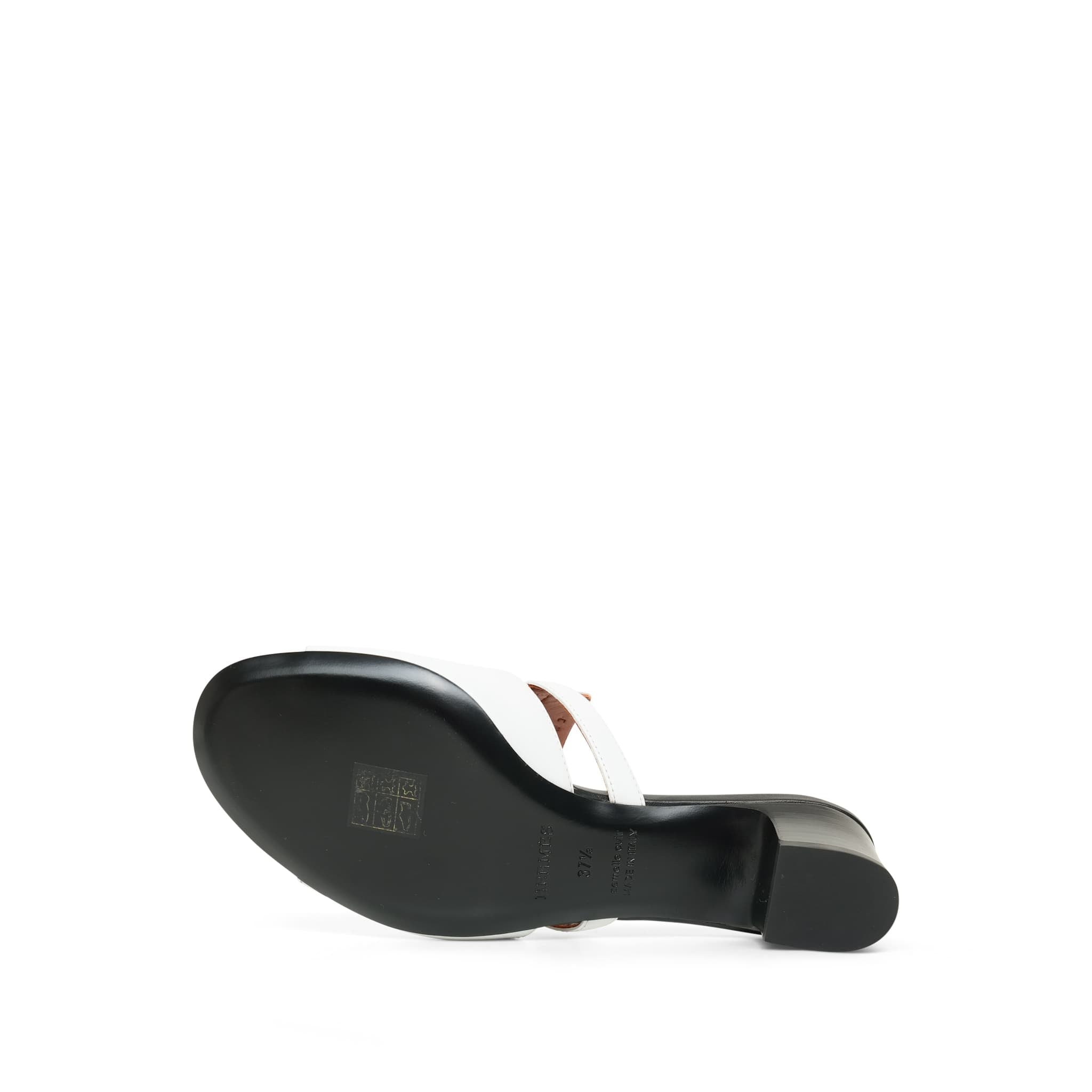 Hermès White Calfskin Candy Sandals Size 37.5 – REDELUXE