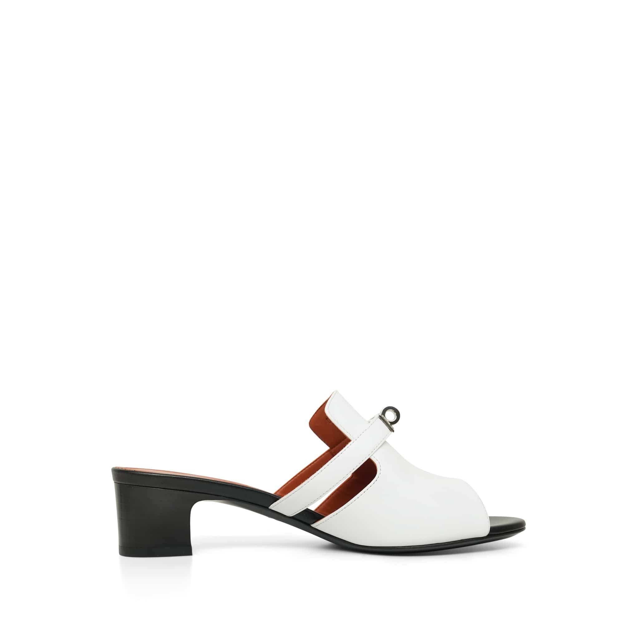 Hermès White Calfskin Candy Sandals Size 37.5 – REDELUXE