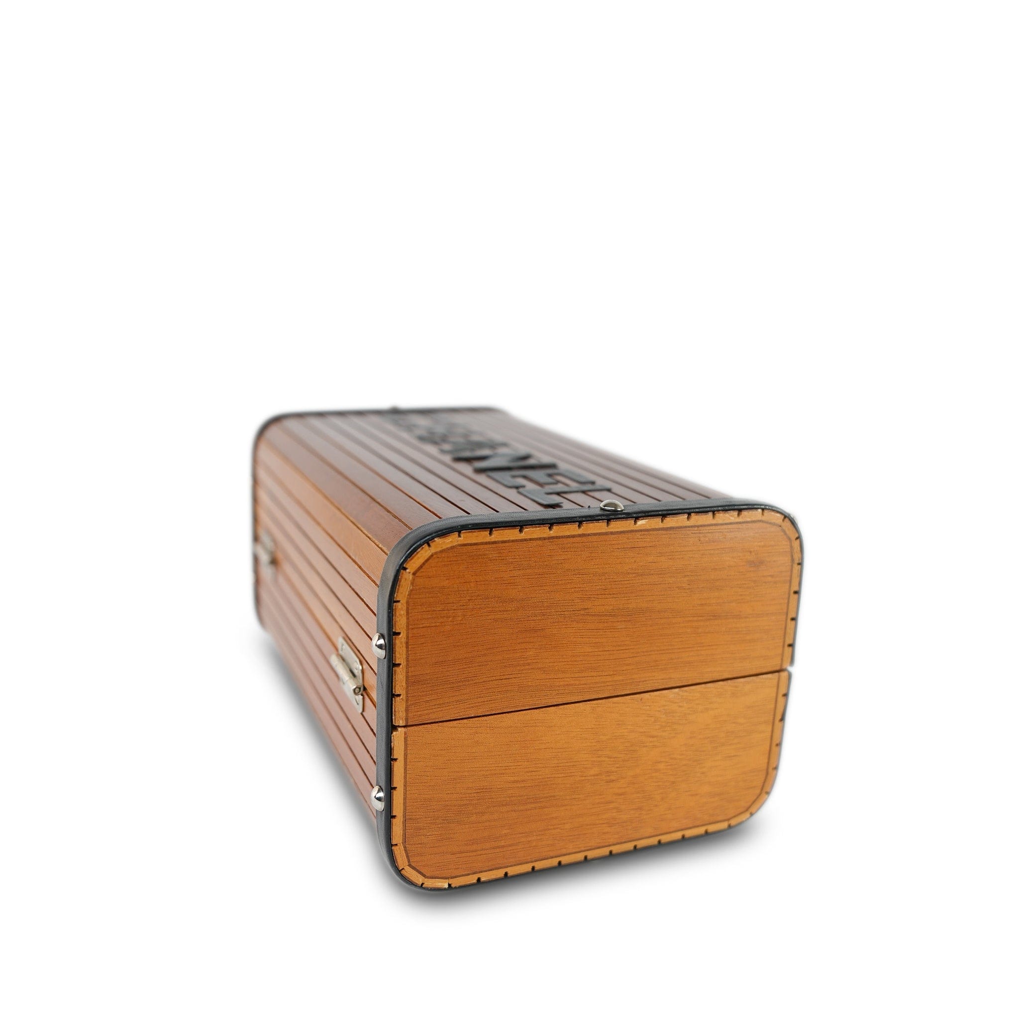 コレクターアイテム★希少★CHANEL★ペタンクセット★未使用 箱レザーケース付 Chanel Brown Wooden Vanity Case Silver Hardware – REDELUXE