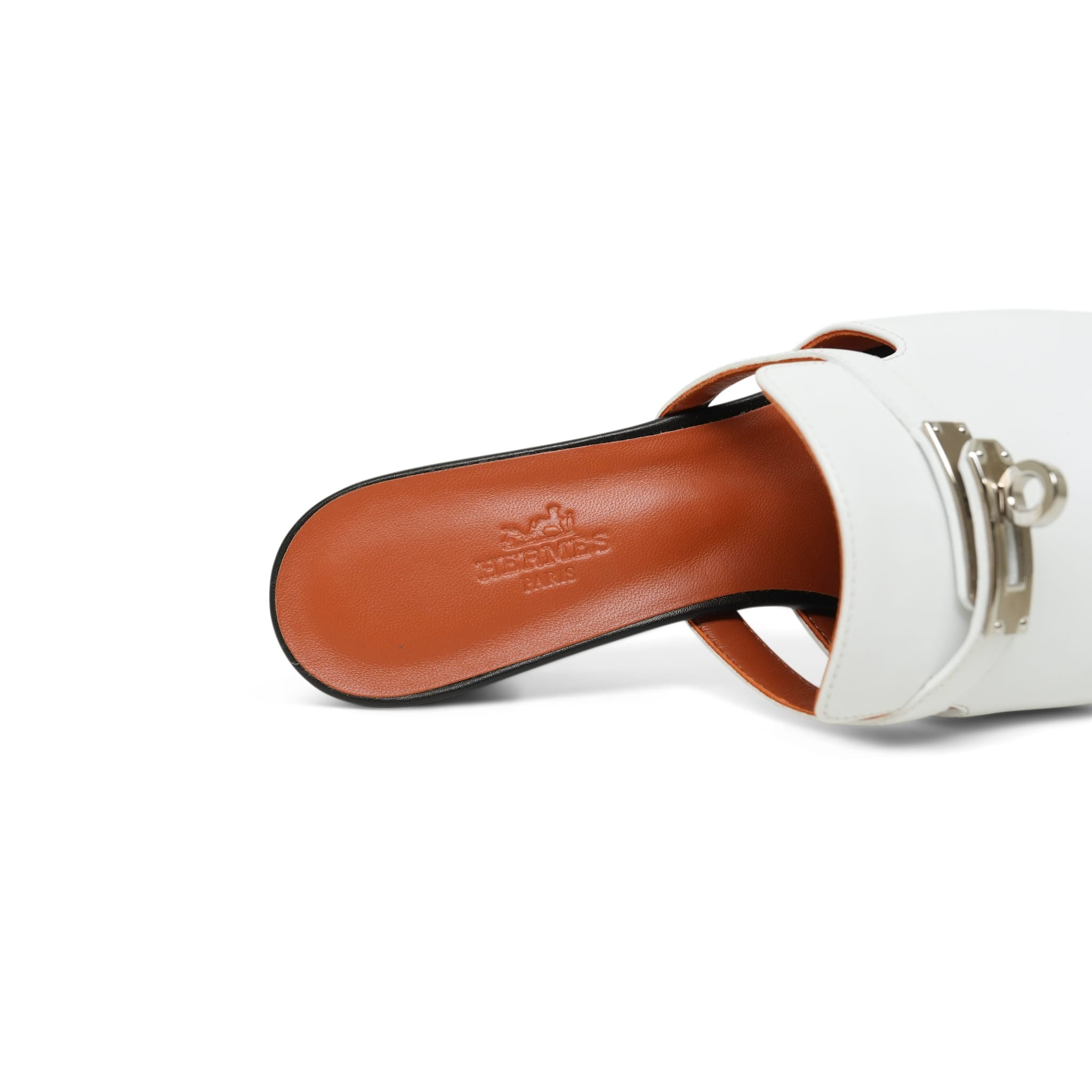 Hermès White Calfskin Candy Sandals Size 37.5 – REDELUXE