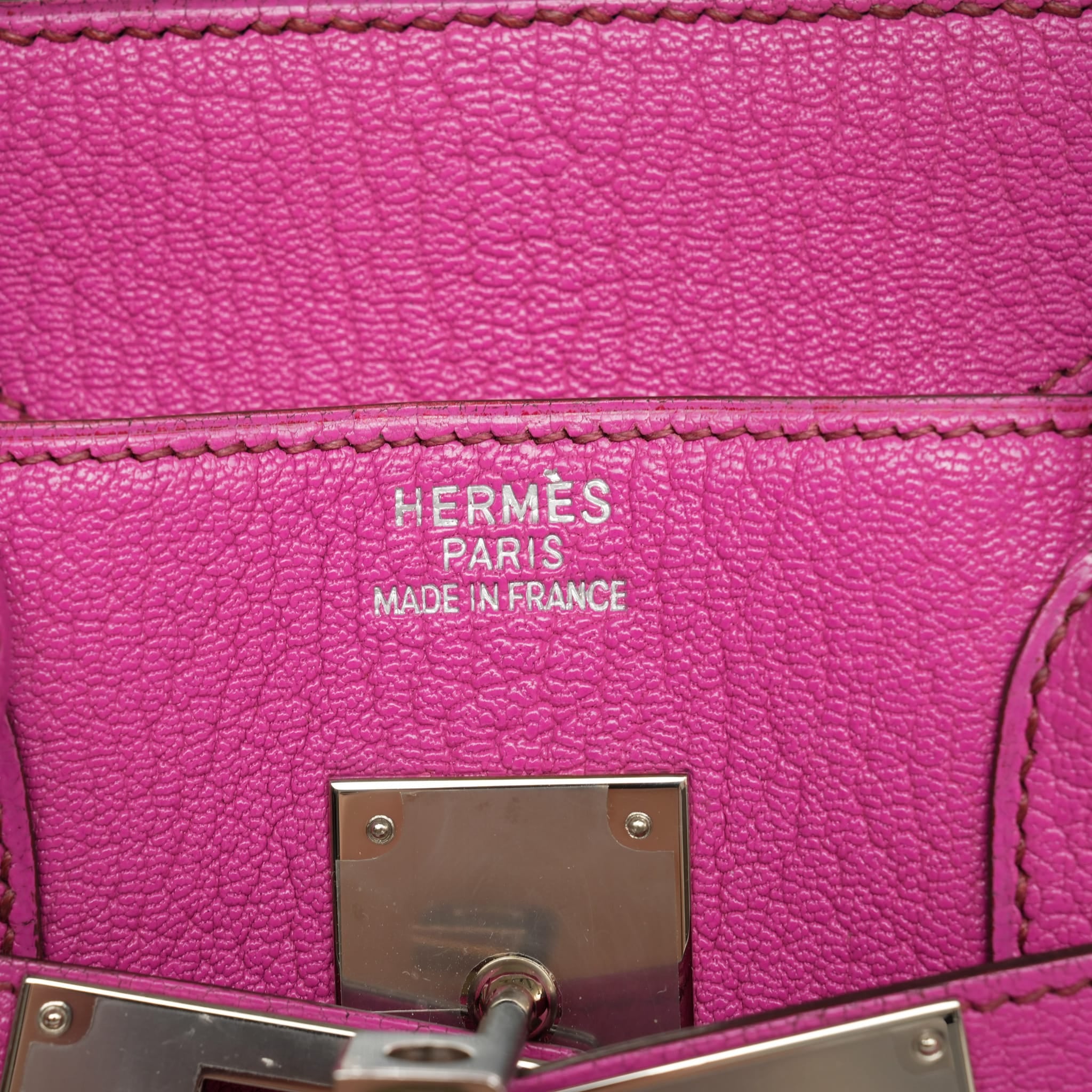 Product image 3 of 27: HAC 32 Fuchsia Chèvre de Coromandel Palladium Plated J Square Stamp