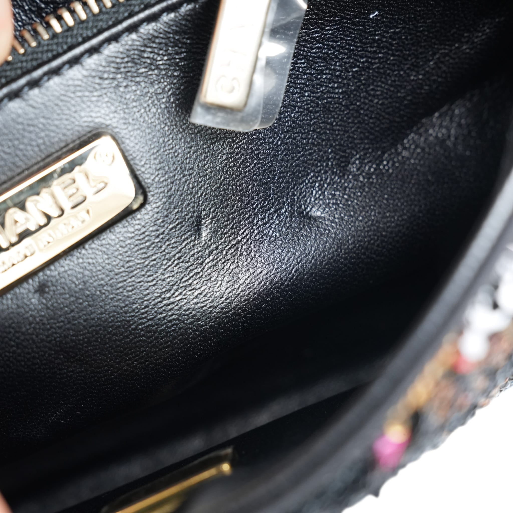 Product image 13 of 16: 23B Black Multicolor Reversible Sequins CC Single Flap Bag LGHW