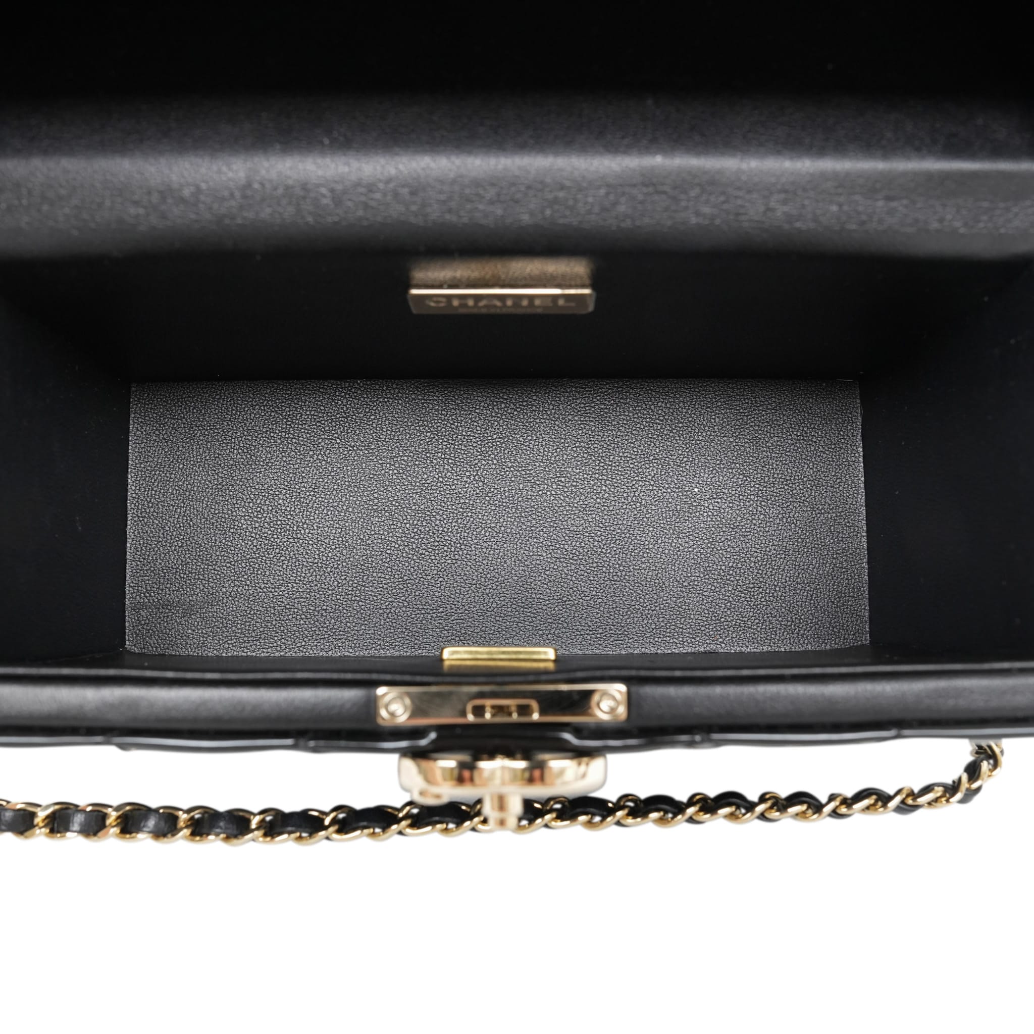 Black Patent Quilted Top Handle Box Vanity On Chain LGHW