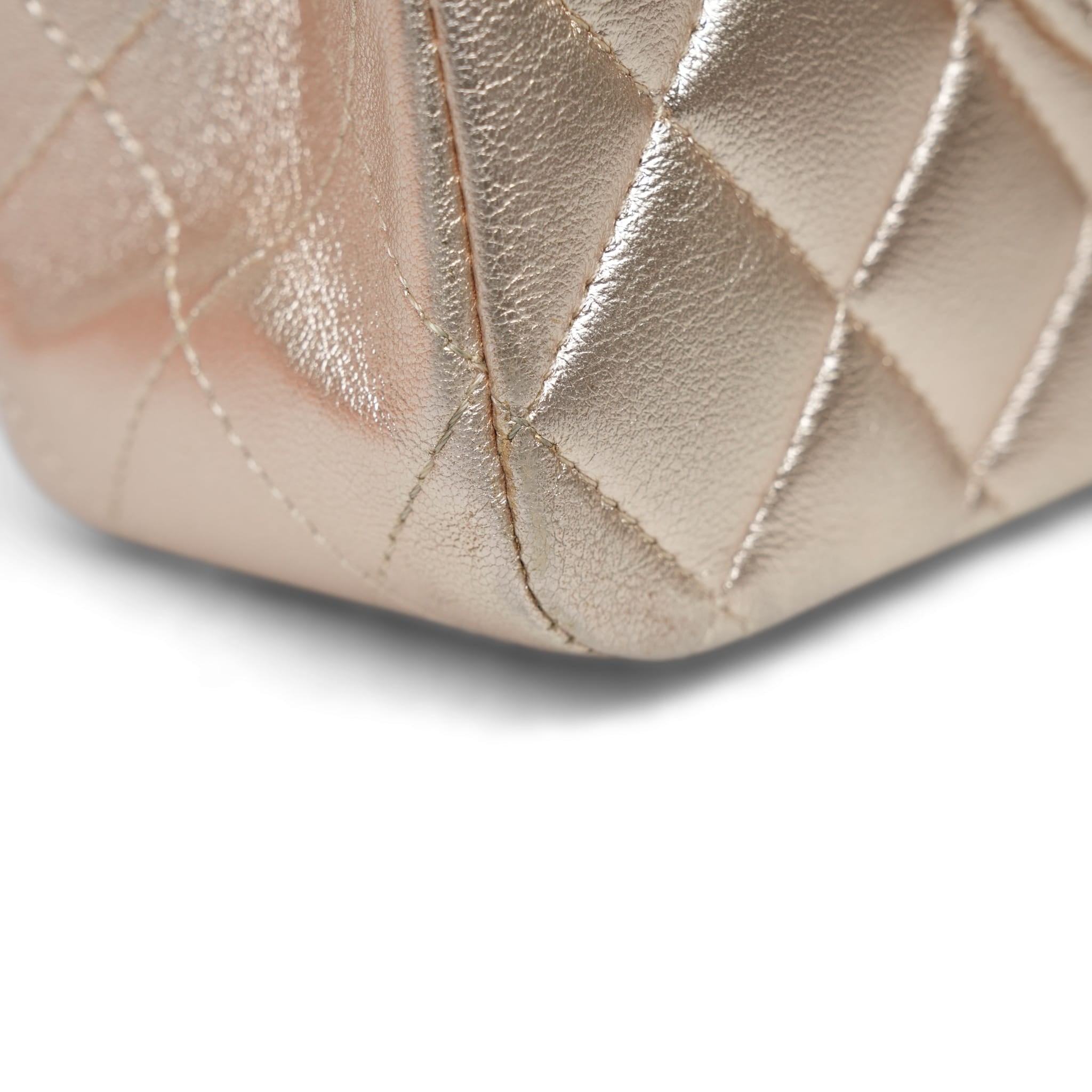 Product image 15 of 23: Light Gold Metallic Lambskin Quilted Classic Flap Medium So Black Hardware
