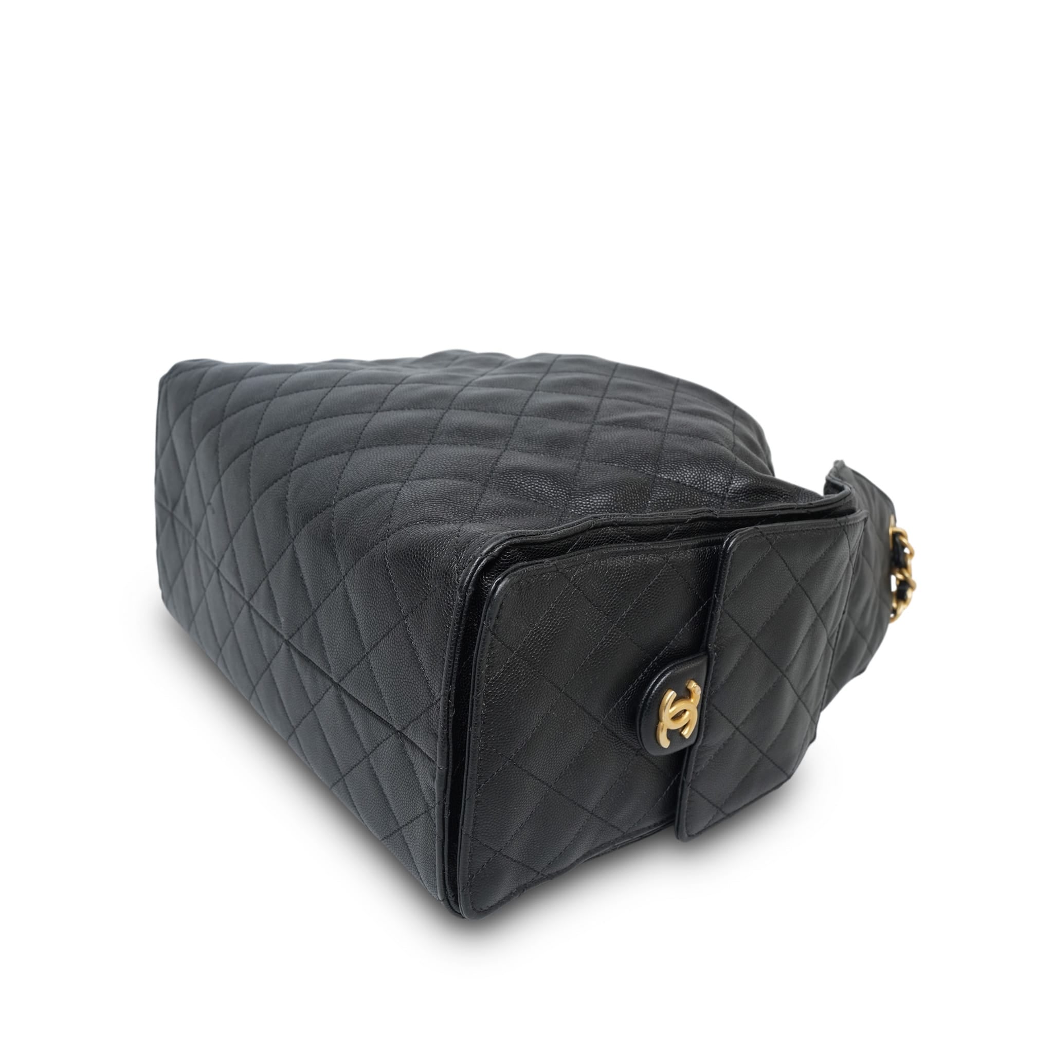 Product image 12 of 26: Black Caviar Quilted 25 Hobo Bag Medium Aged Gold Hardware