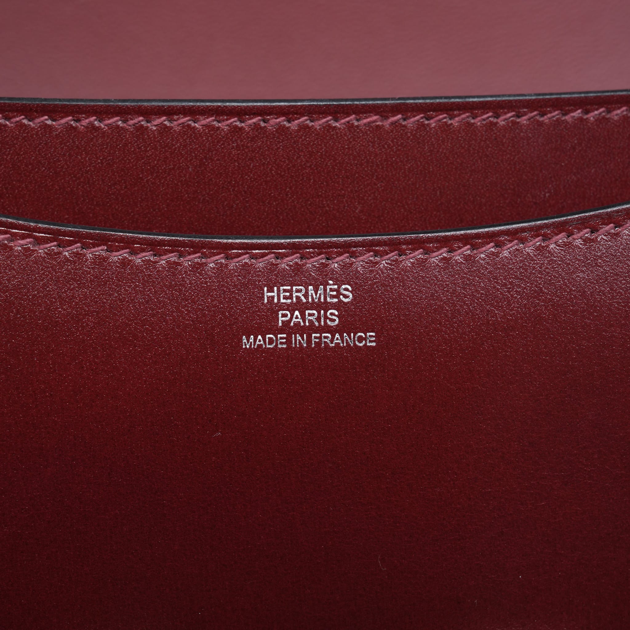 Product image 2 of 13: Constance 18 Rouge H Box Calfskin Palladium Plated K Stamp