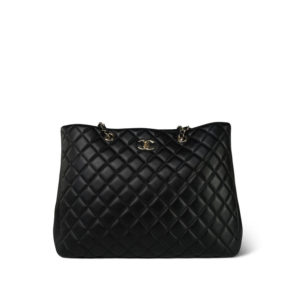 CHANEL ブラックレザートートバッグ 23E2A67F-3C01-48C9-A69B-